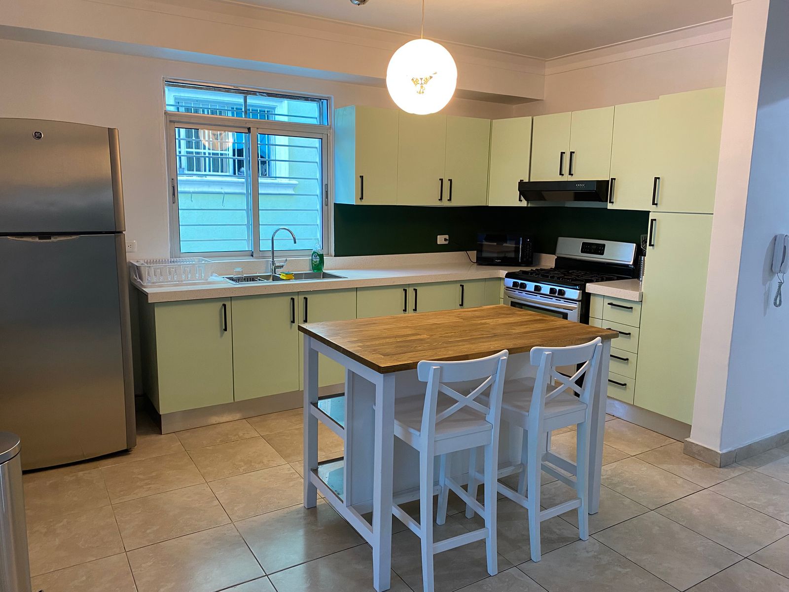 Apartamento totalmente amueblado en Alquiler en Jardines del sur  Foto 7306903-4.jpg