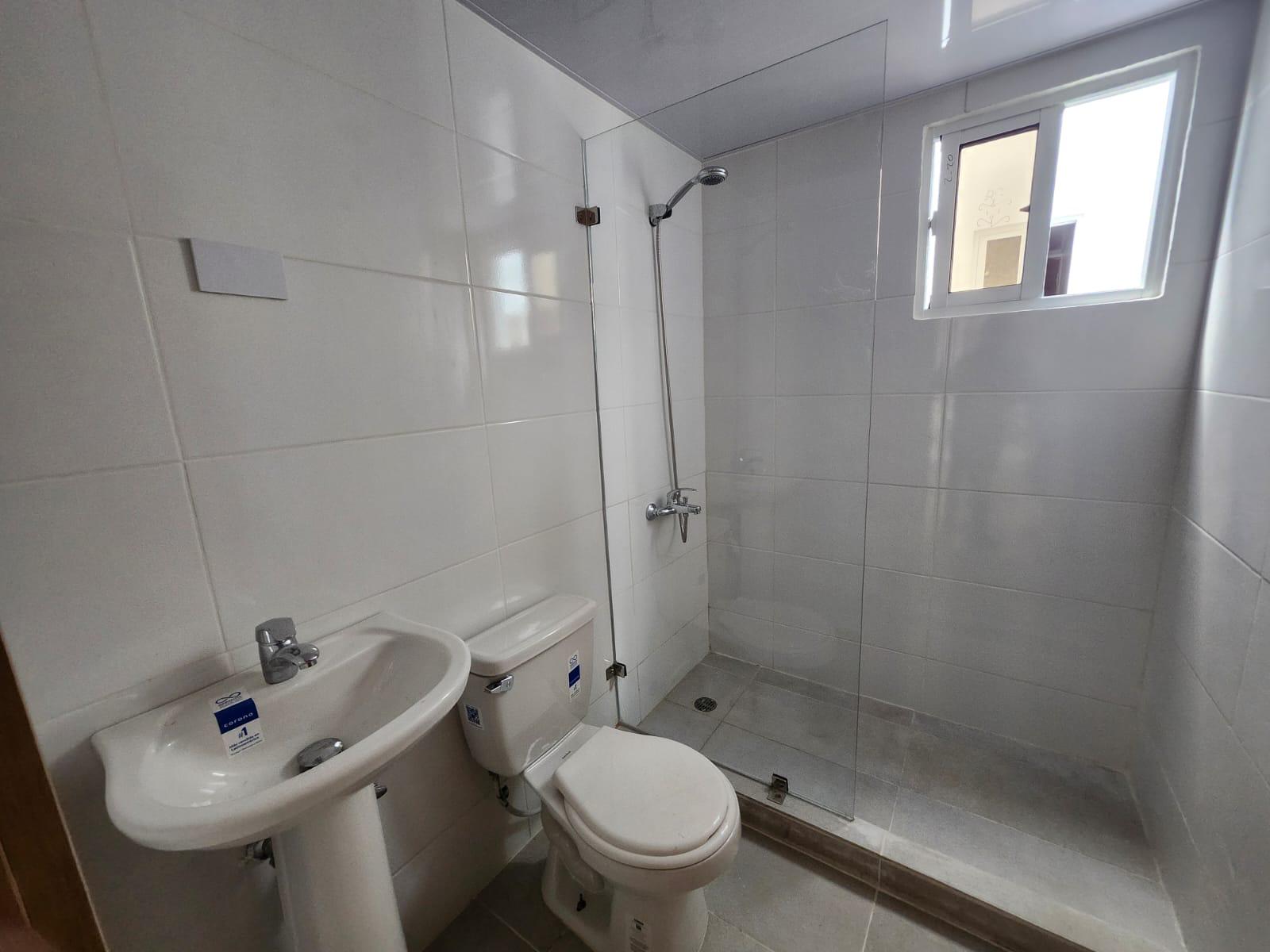 Apartamento NUEVO en alquiler –  Santo Domingo Este Foto 7307216-4.jpg