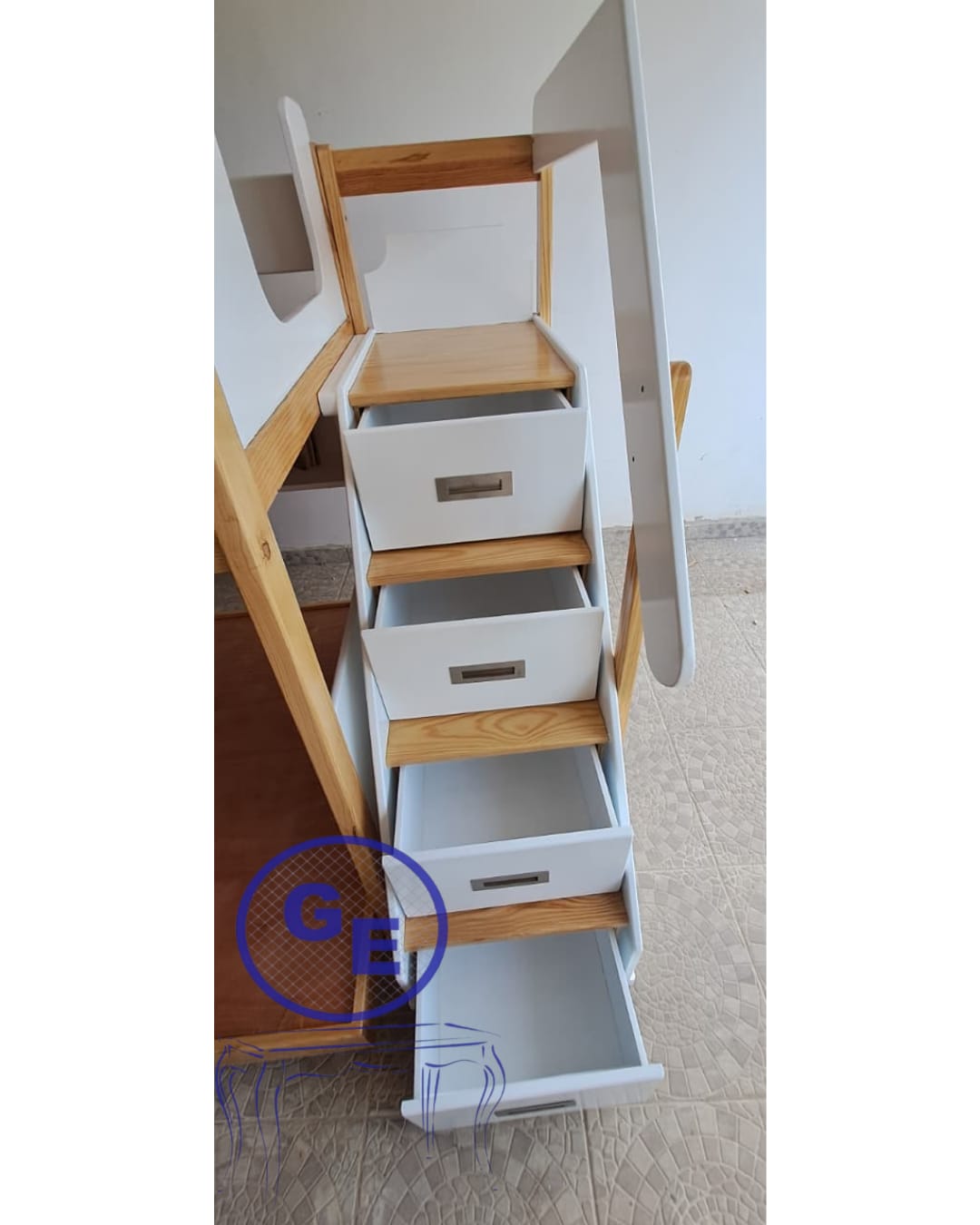 Camarote en madera para niños de dos camas y espacio para juguetes  Foto 7307242-2.jpg
