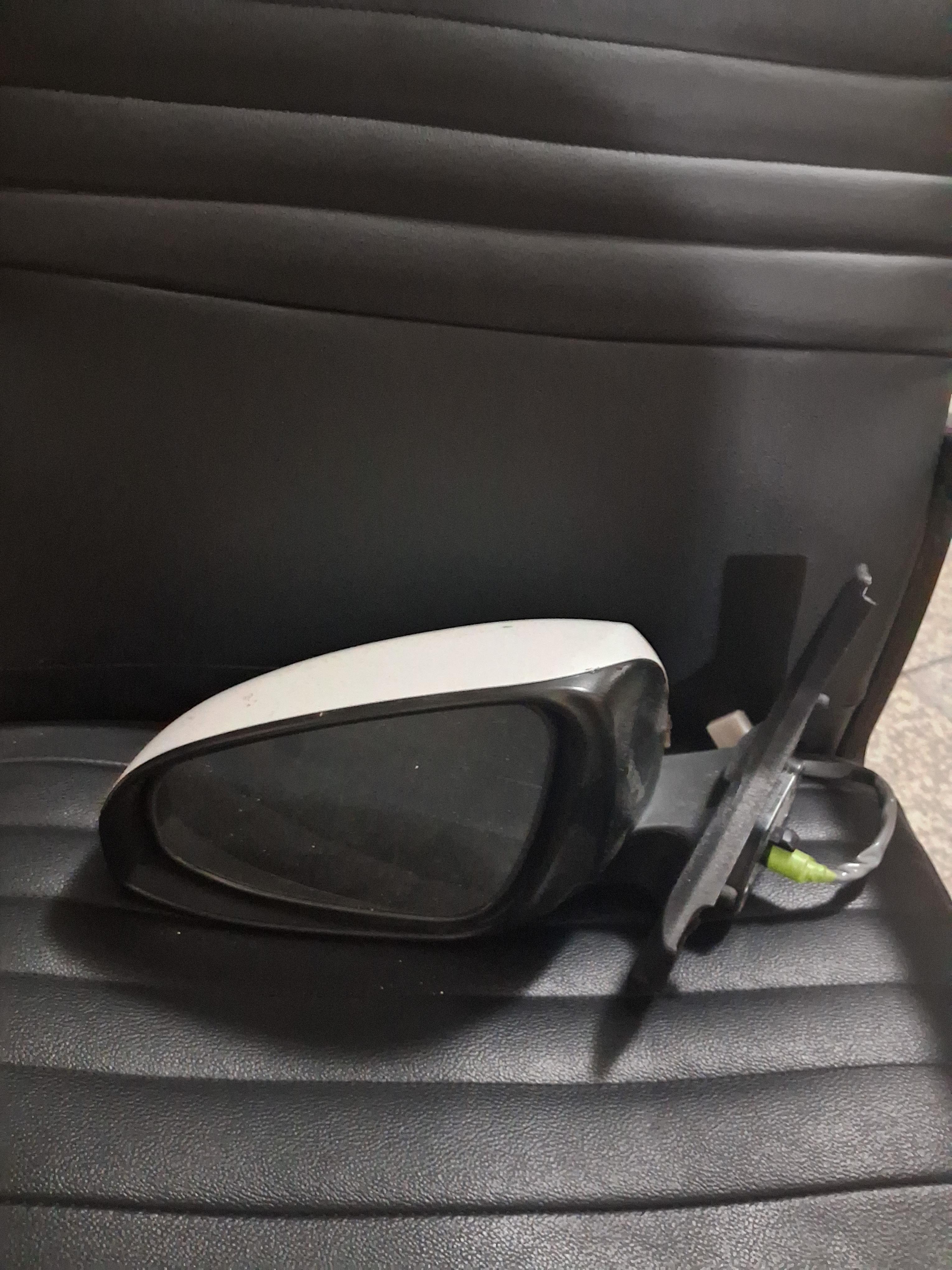 Espejo retrovisor de toyota aqua 2016 Foto 7307277-6.jpg
