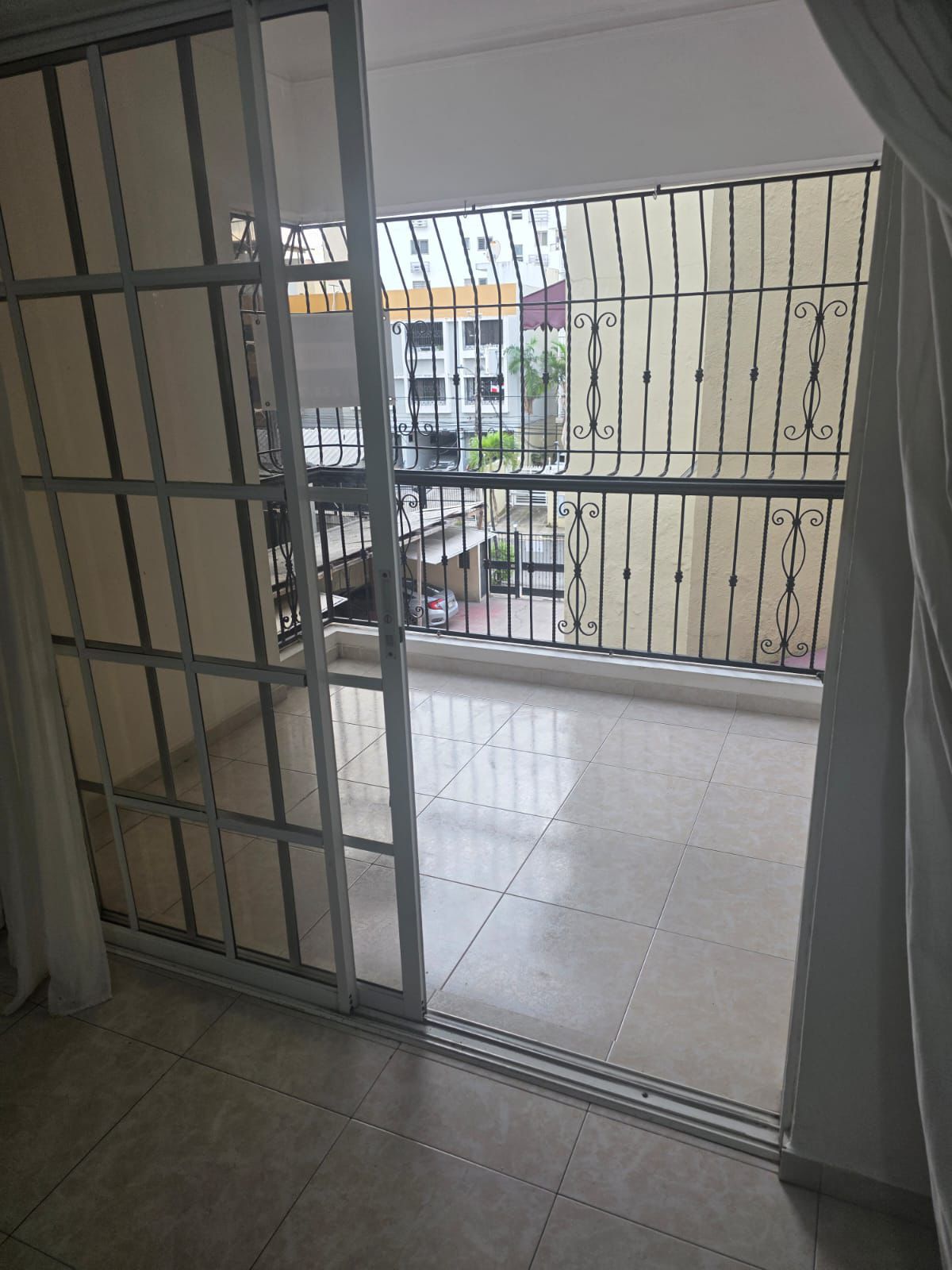 Alquilo apartamento vacío en el Millón Santo Domingo  Foto 7307295-12.jpg