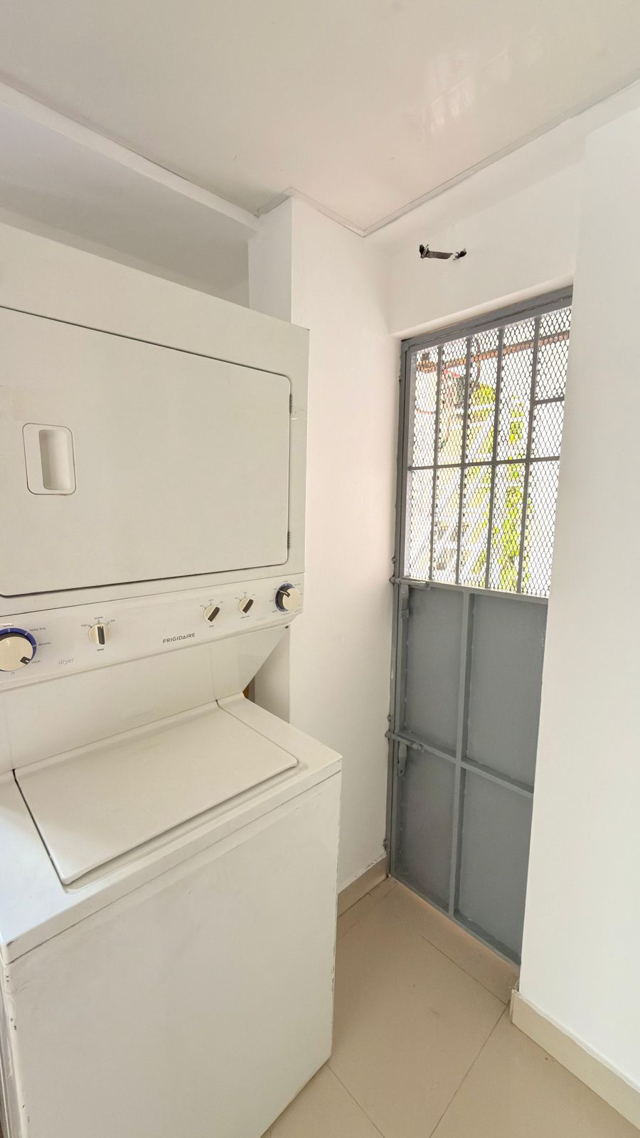 V01-AA-1587 ALQUILO APARTAMENTO AMUEBLADO EN GAZCUE  Foto 7307298-9.jpg