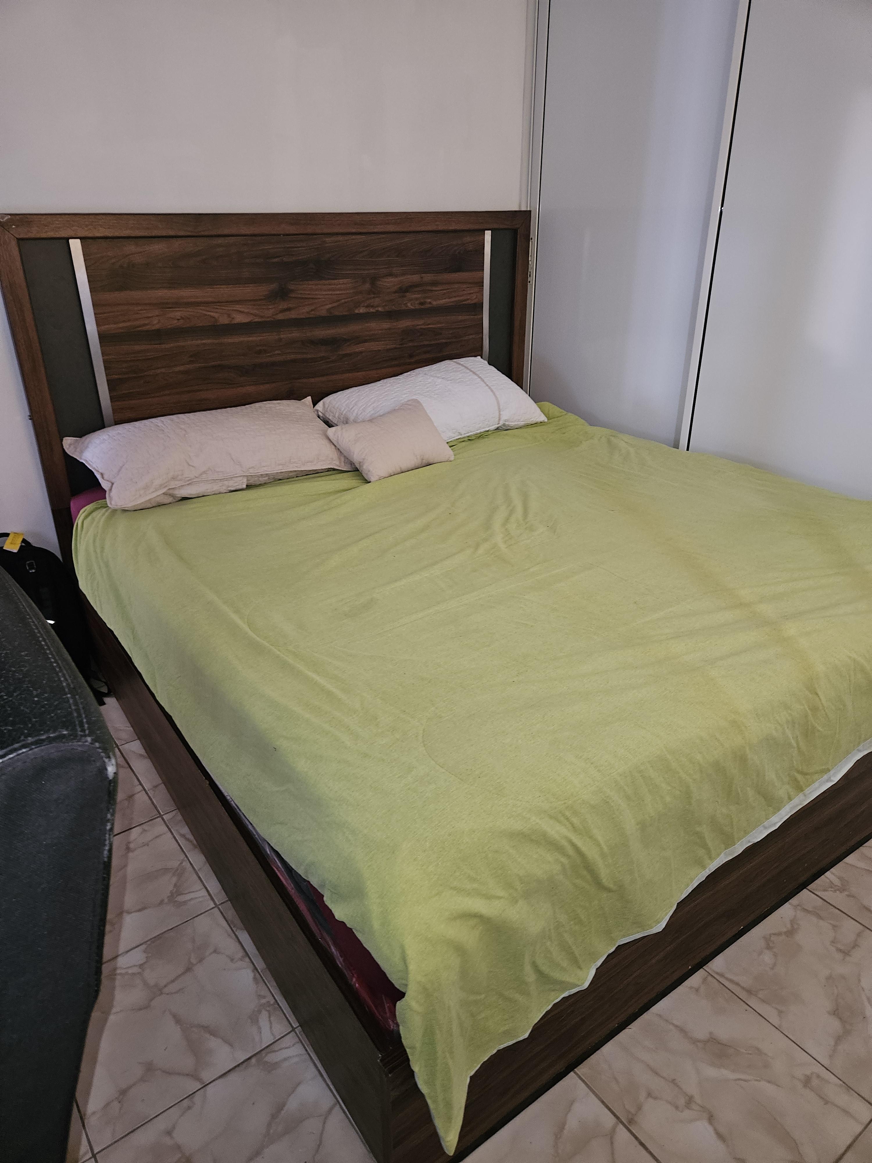 Cama King Size  Foto 7307318-2.jpg