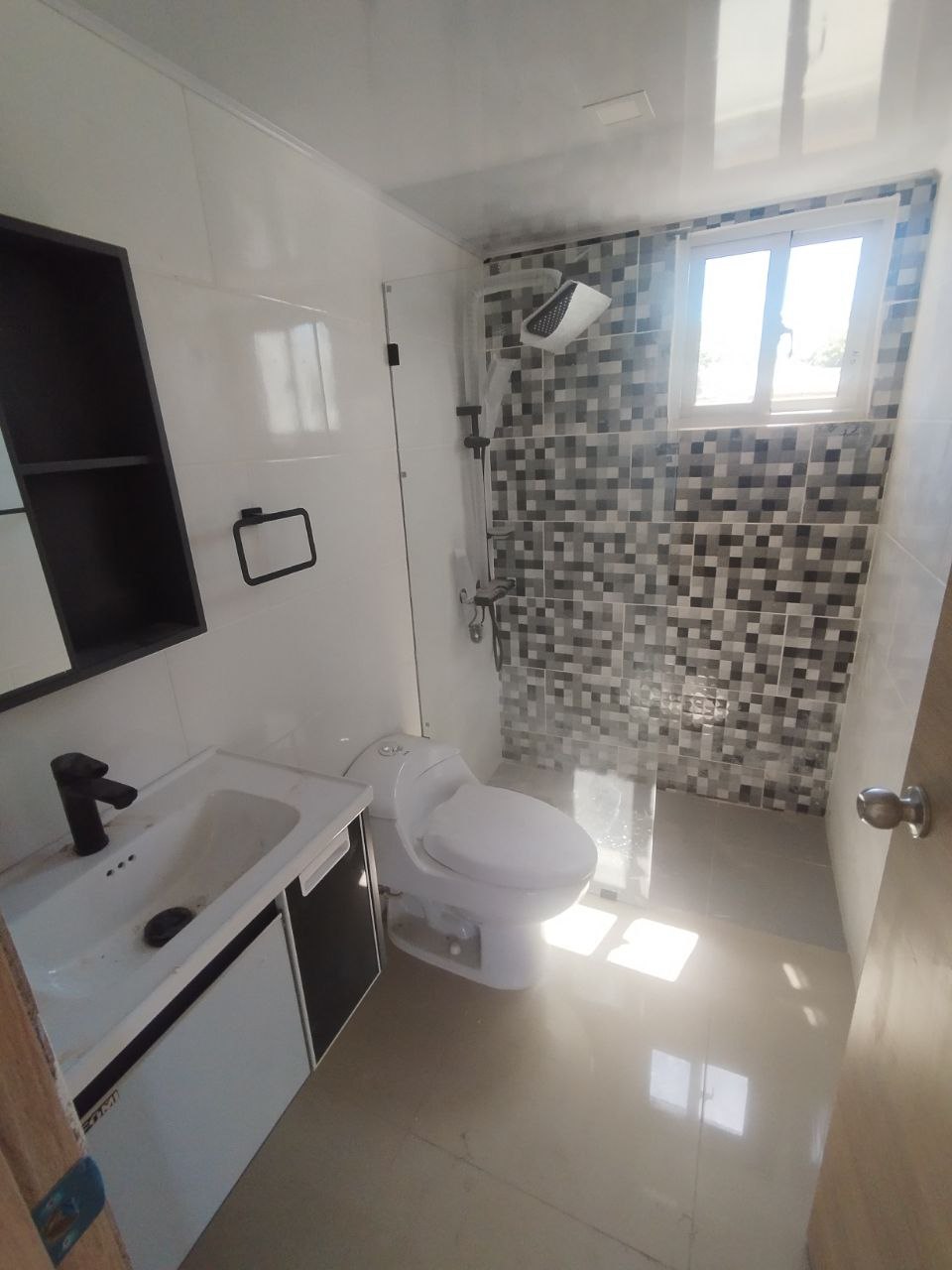 Apartamentos en residencial alegro 3 en la jacobo majluta Foto 7307484-15.jpg