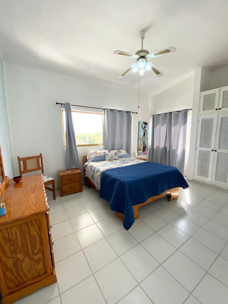 Vendo Innovador apartamento ubicado en Juan Dolió Foto 7307661-4.jpg
