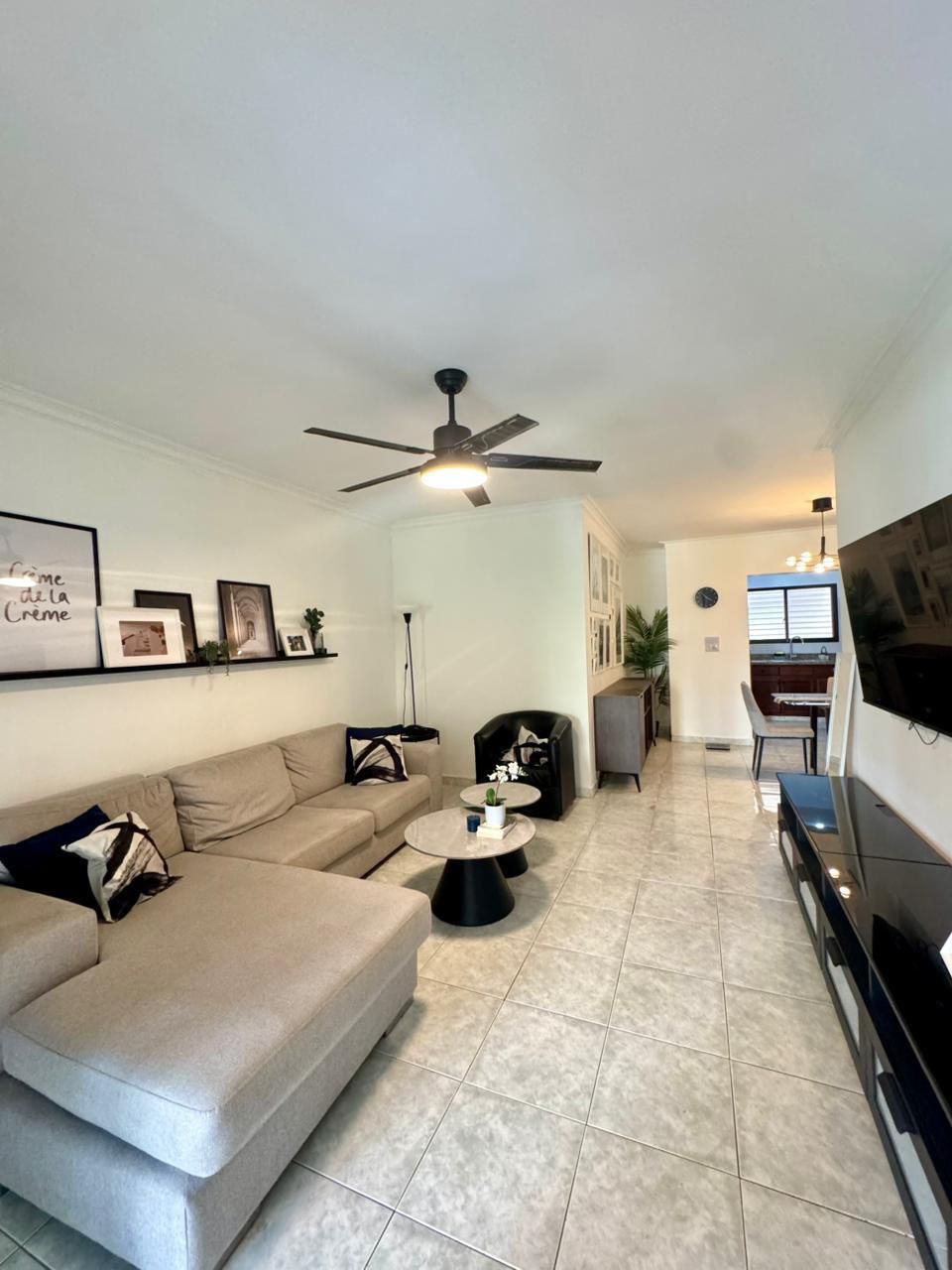 Apartamento en Venta en Evaristo Morales a pasos de la Av. Winston Chu Foto 7307815-1.jpg