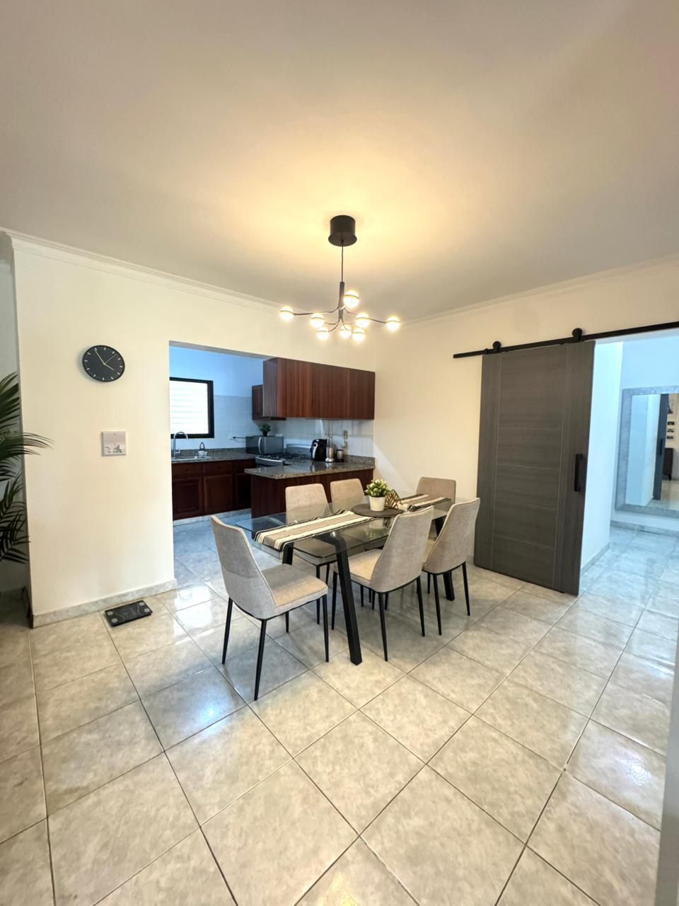 Apartamento en Venta en Evaristo Morales a pasos de la Av. Winston Chu Foto 7307815-5.jpg