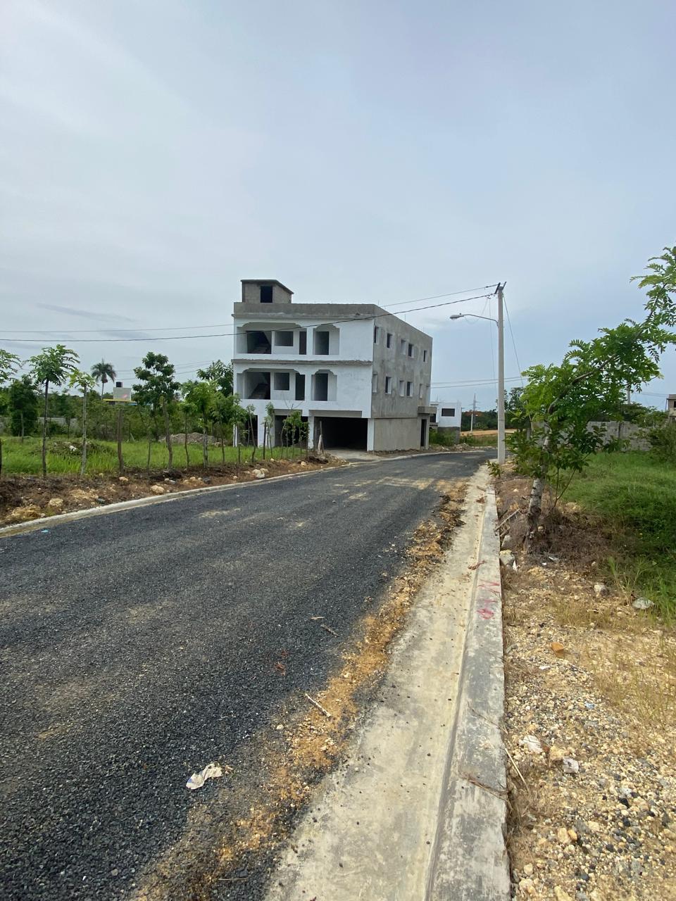 Solares en Residencial Seguro con Todos los Servicios Foto 7307858-5.jpg
