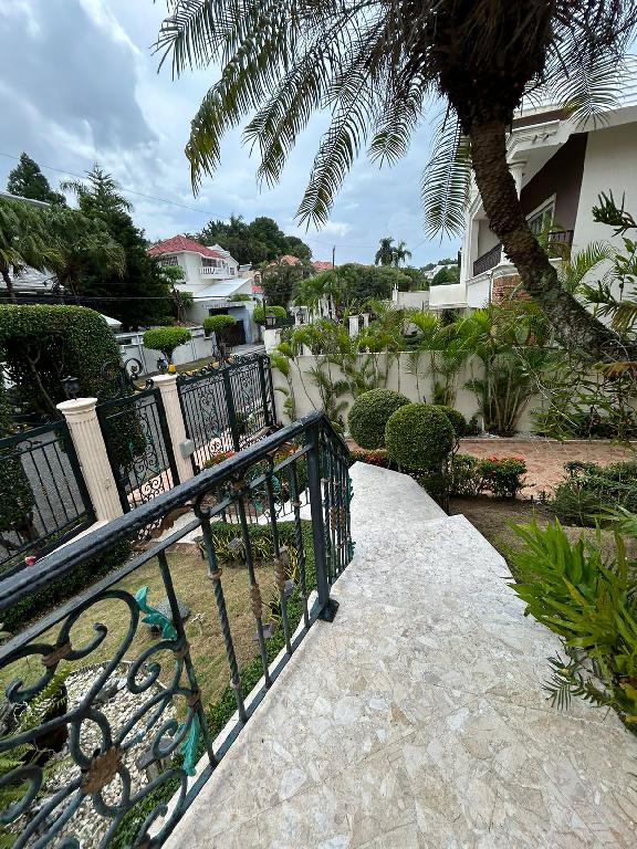 Casa en Venta / Alquiler con Opción a Compra – Santo Domingo Foto 7307872-2.jpg