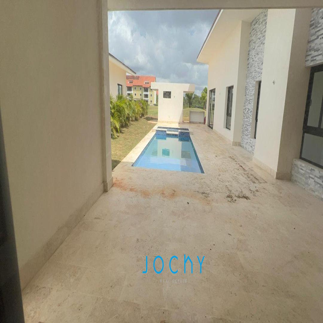 Jochy Real Estate vende villa en La Estancia Golf Resort La Romana R.D Foto 7307874-8.jpg