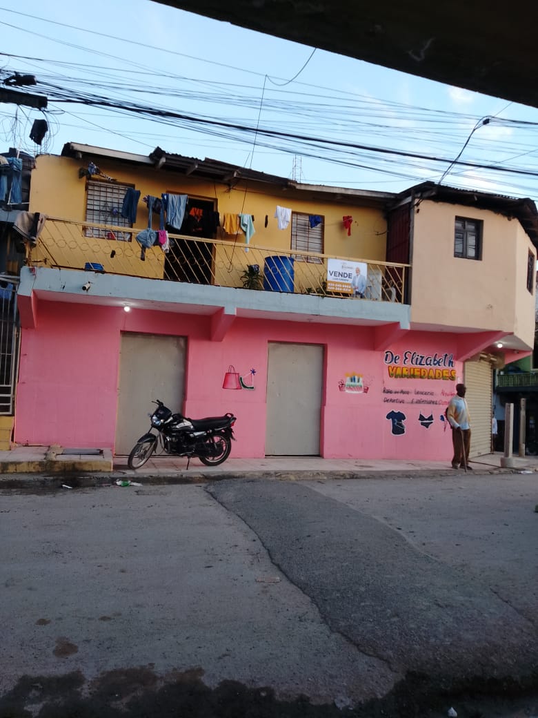 Local Comercial con Mejora en VENTA Título al Día Villa Linda Santo Do Foto 7307885-5.jpg