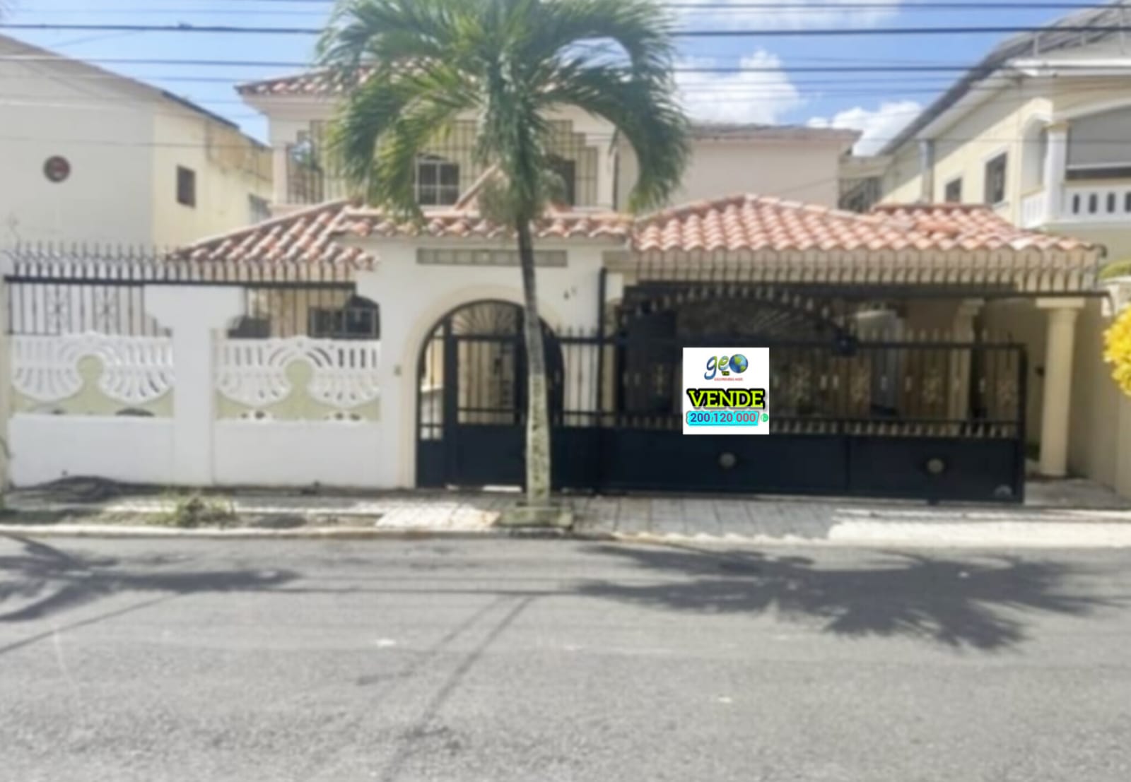 En Los Corales del Sur Casa de 2 Niveles en VENTA Prox a lo que será e Foto 7307888-9.jpg
