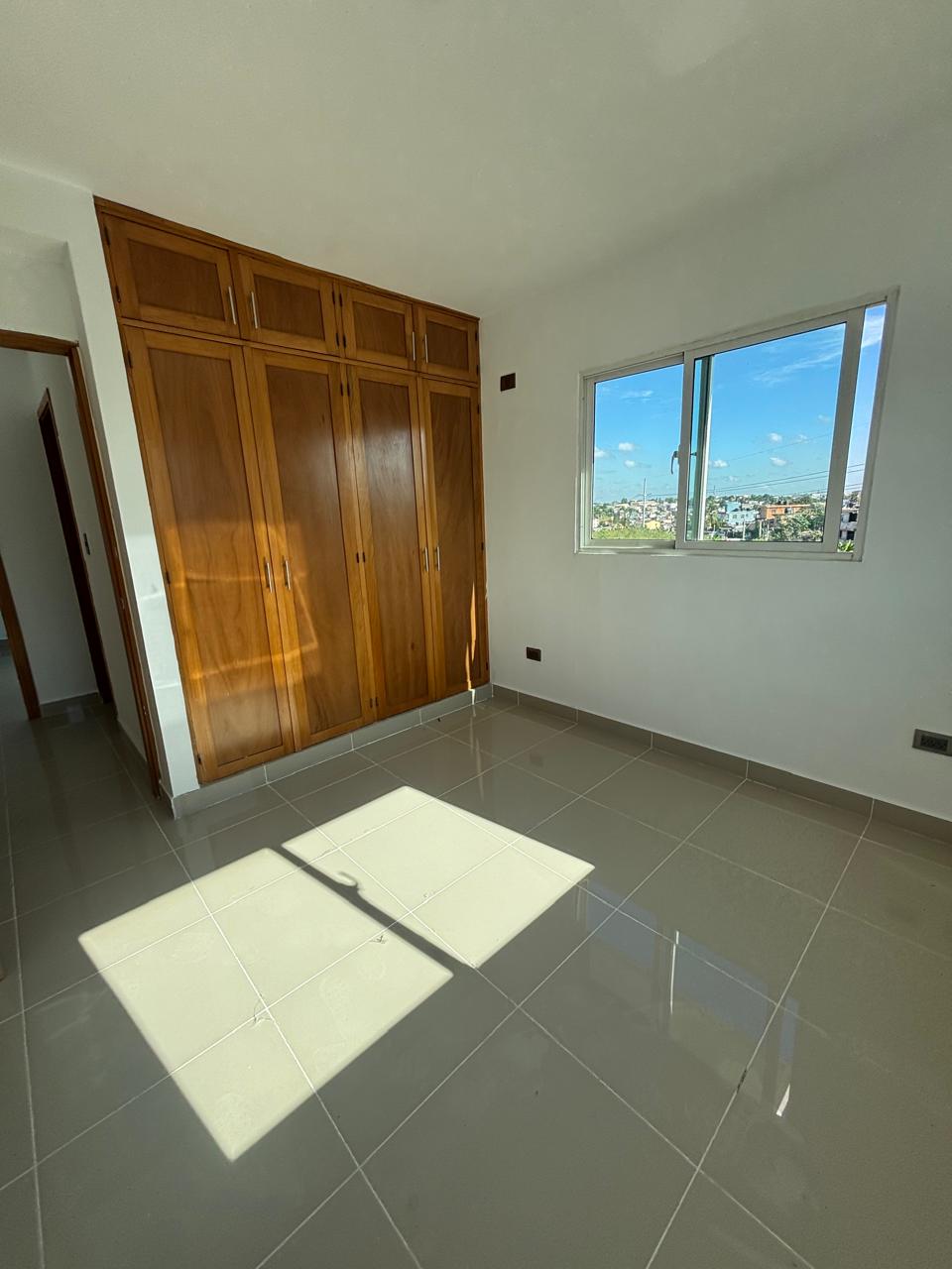 Apartamento en Venta en Av. República de Colombia Santo Domingo Foto 7307925-12.jpg
