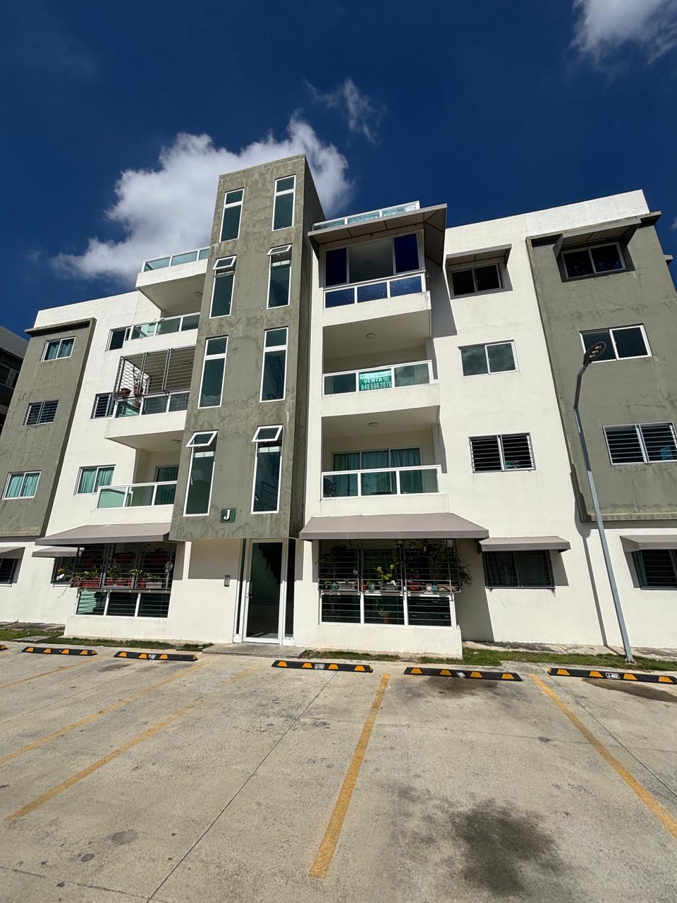 Apartamento en Venta en Av. República de Colombia Santo Domingo Foto 7307925-2.jpg