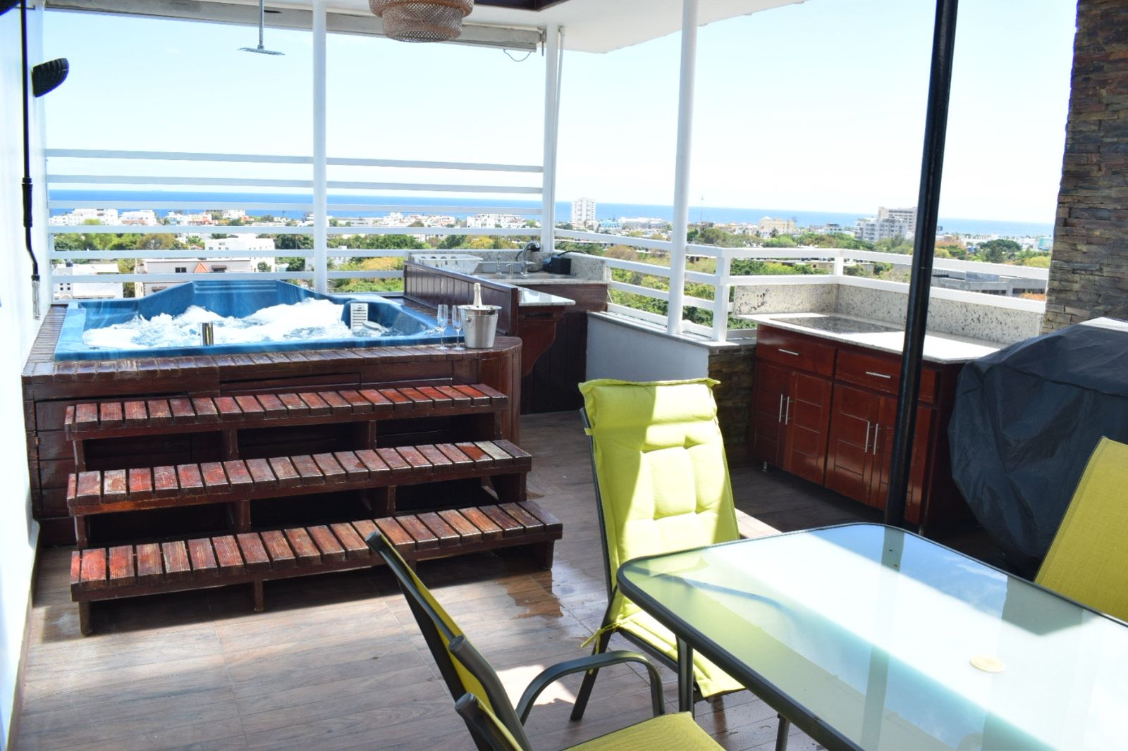 Penthouse de Lujo con Terraza y Jacuzzi frente al Mirador Sur  345 m Foto 7307934-11.jpg