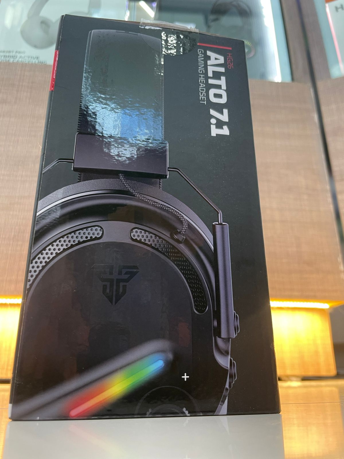 AUDIFONOS GAMING FANTECH HG26 RGB Foto 7308075-3.jpg