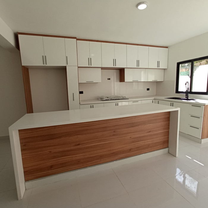Casa en Venta en Prado Oriental Santo Domingo Este Foto 7308234-8.jpg
