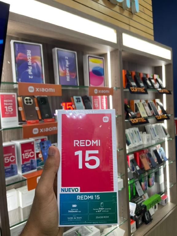 CELULAR XIAOMI REDMI 15 50MP 7000MAH 6.9 NUEVO EN CAJA Foto 7308251-1.jpg