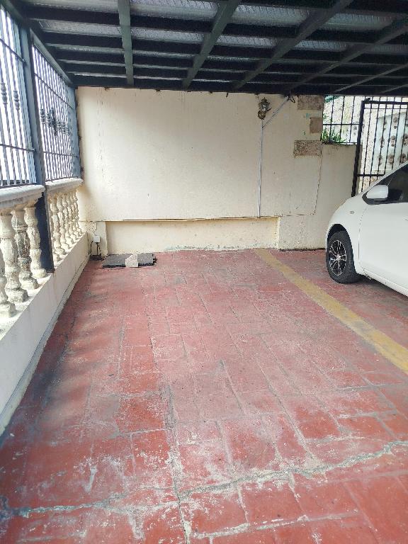AMPLIO APTO.ENS.OZAMA 1ER. PISO EN ALQUILER  Foto 7308257-7.jpg