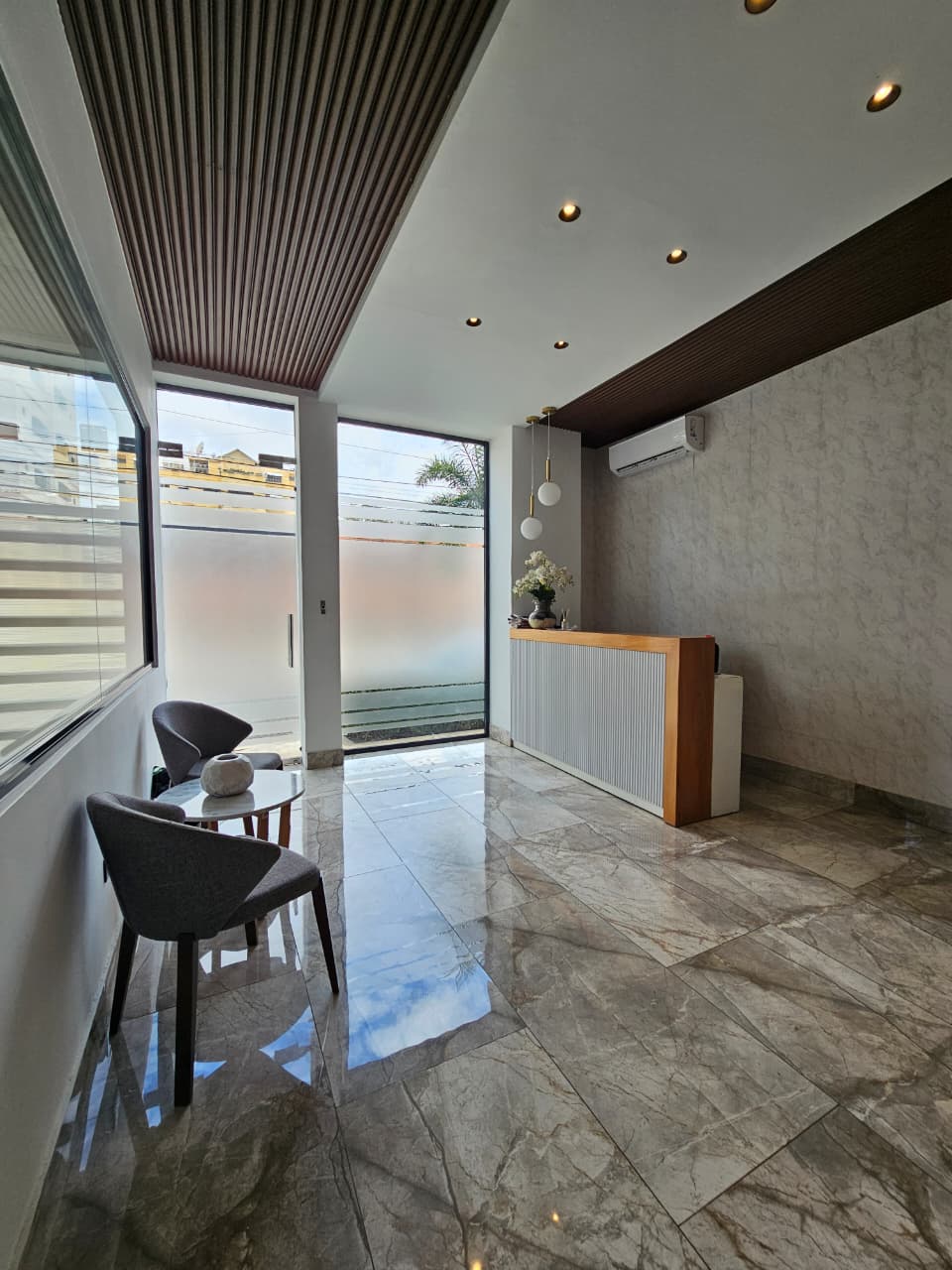 Apartamento Amueblado en Alquiler  Piantini Av. Lincoln Foto 7308325-2.jpg