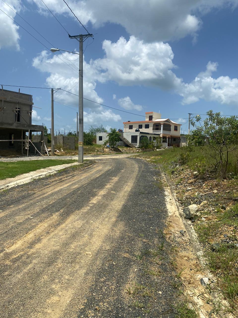 Terreno en venta titulo listo para transferir en Santo Domingo Norte Foto 7308333-2.jpg