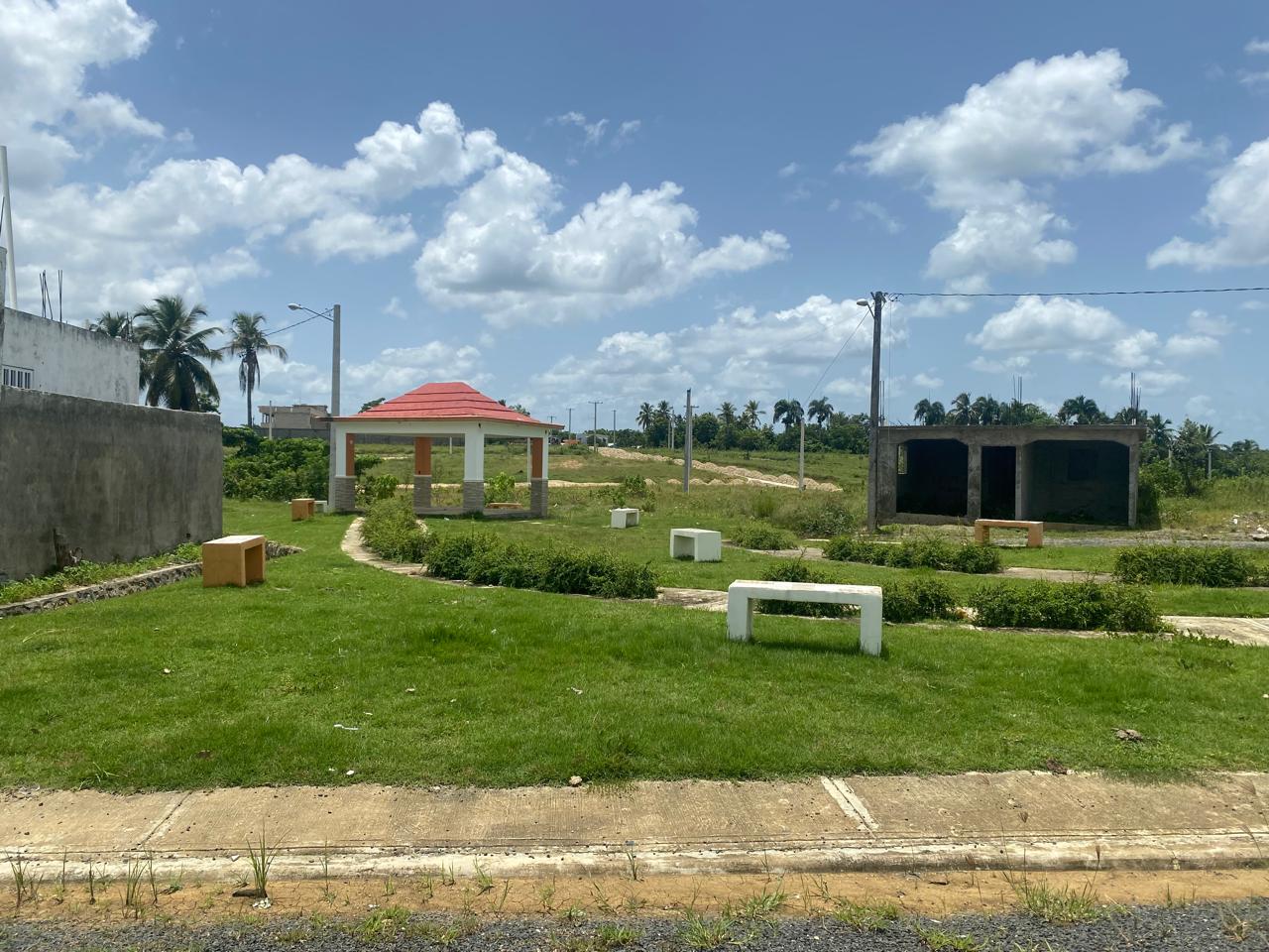 Terreno en venta titulo listo para transferir en Santo Domingo Norte Foto 7308333-6.jpg