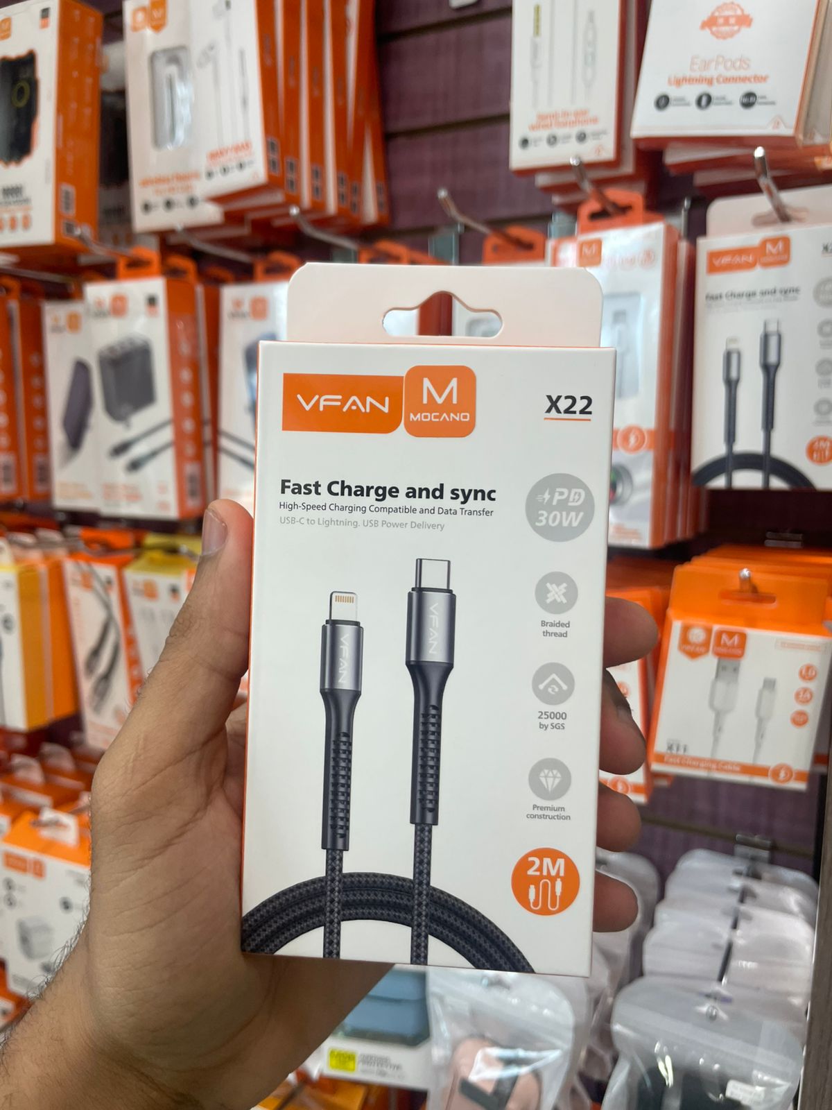 CABLE TIPO C A LIGHTNING DE 30W TRENZADO 2M Foto 7308345-1.jpg