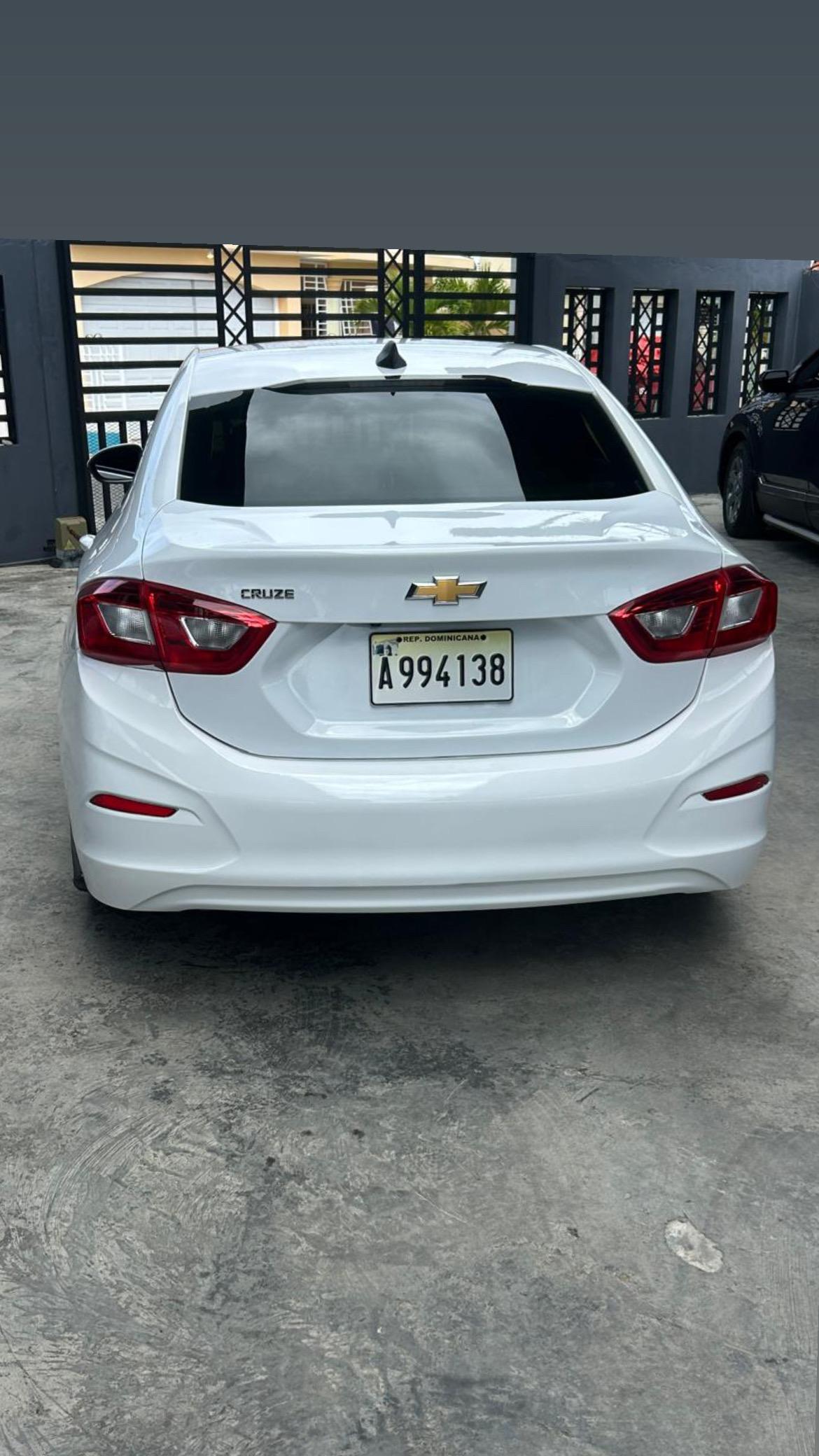 Chevrolet Cruze LT 2017 en Peravia Foto 7308378-2.jpg