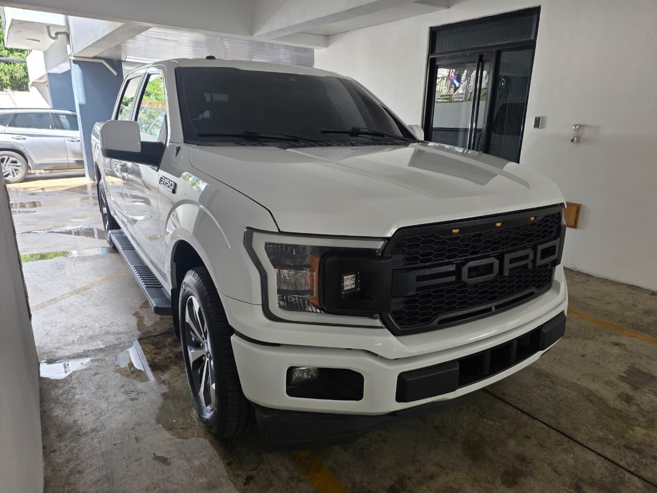 Ford F-150 2019  en Santo Domingo DN Foto 7308411-2.jpg