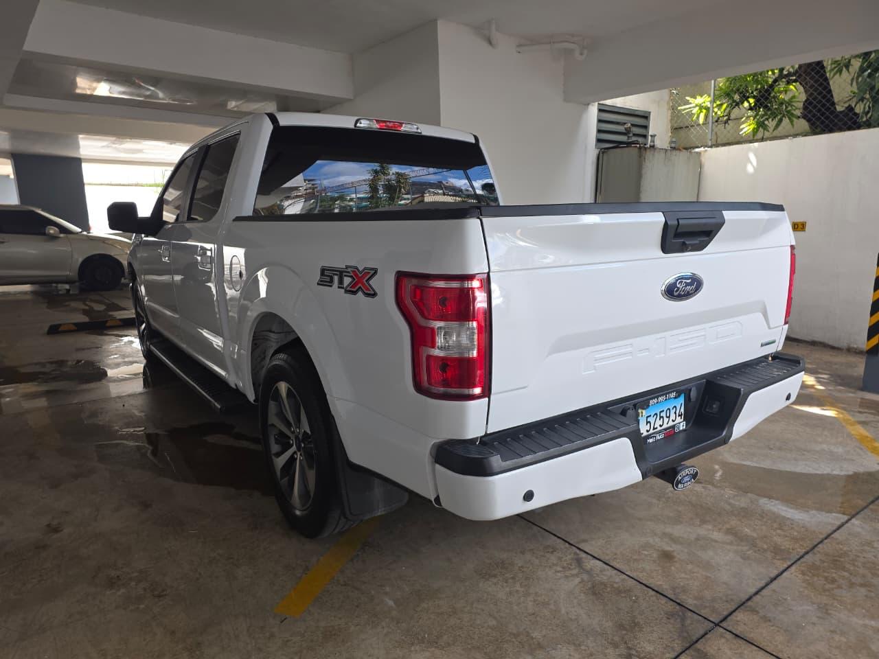 Ford F-150 2019  en Santo Domingo DN Foto 7308411-4.jpg