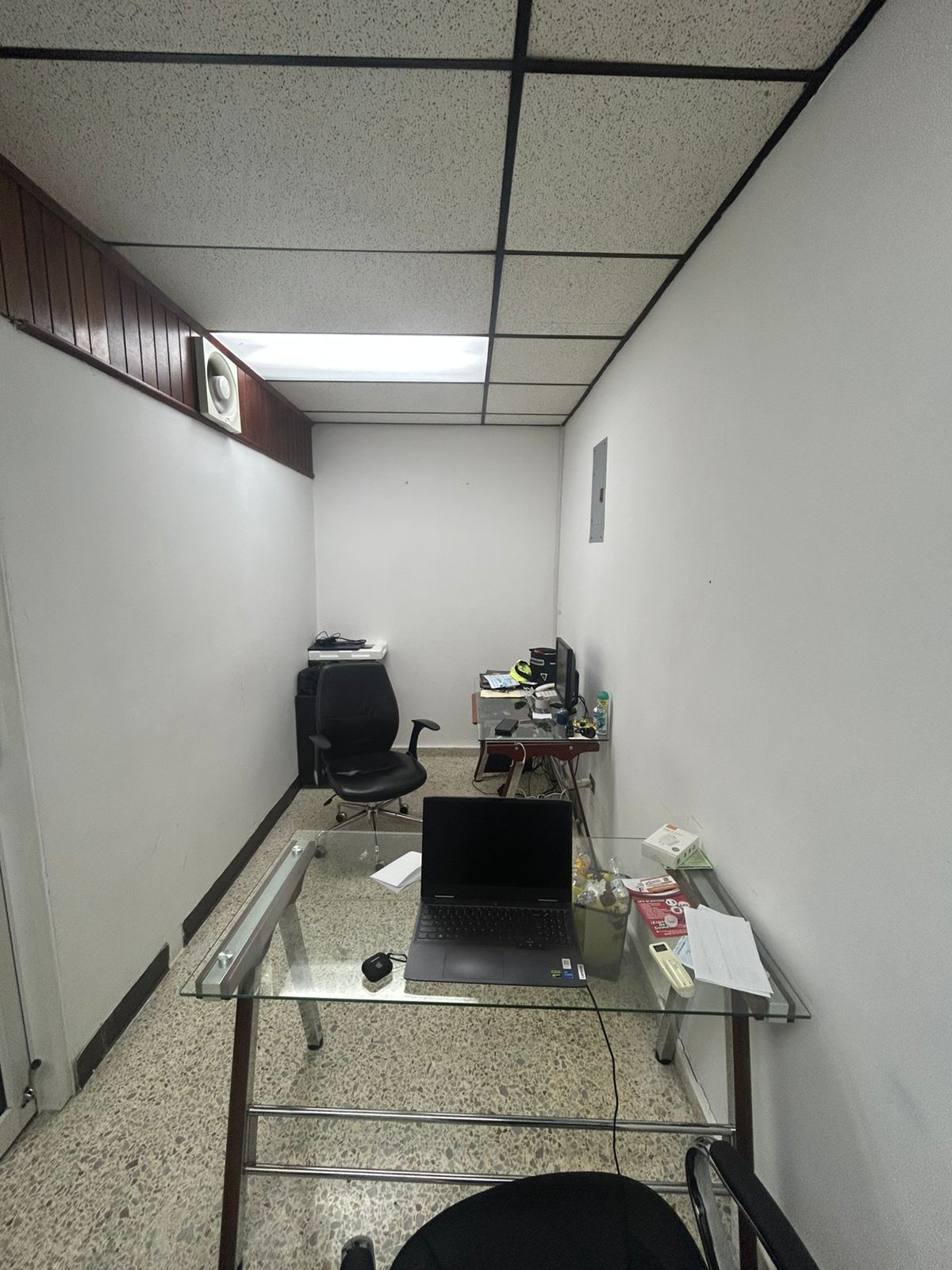 ???????? RENTA DE LOCALES PARA OFICINA EN LA ESTRELLA SADHALÁ – SANTIA Foto 7308420-2.jpg