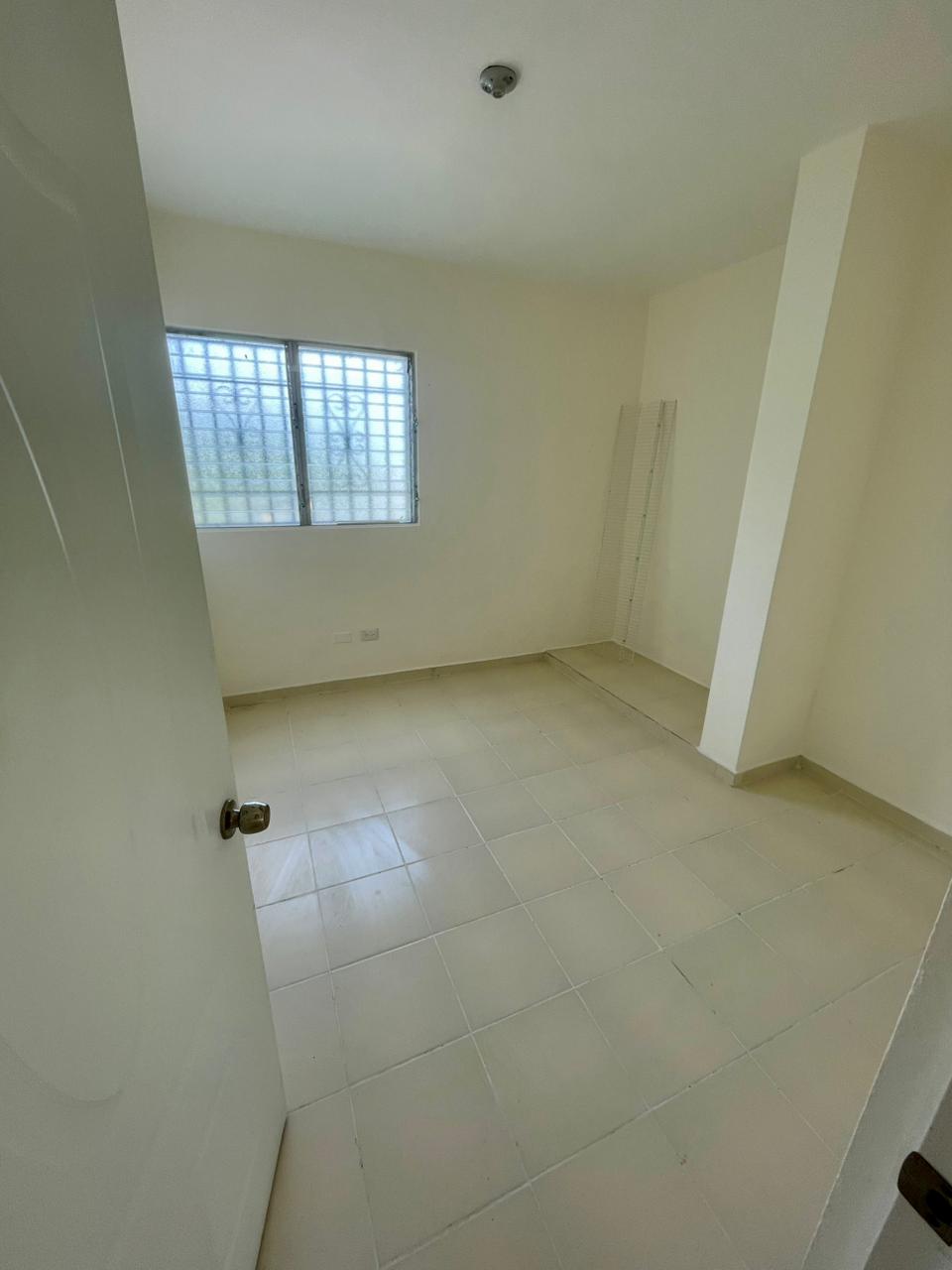  Apartamento en venta – Colinas del Arroyo II Santo Domingo Norte Foto 7308436-5.jpg