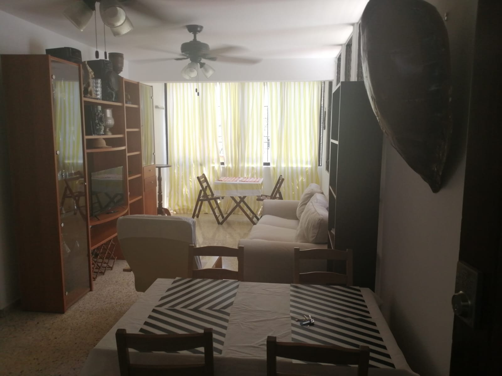 Alquiler de apartamento amueblado 3 er piso  sin ascensor sector  Mira Foto 7308495-2.jpg