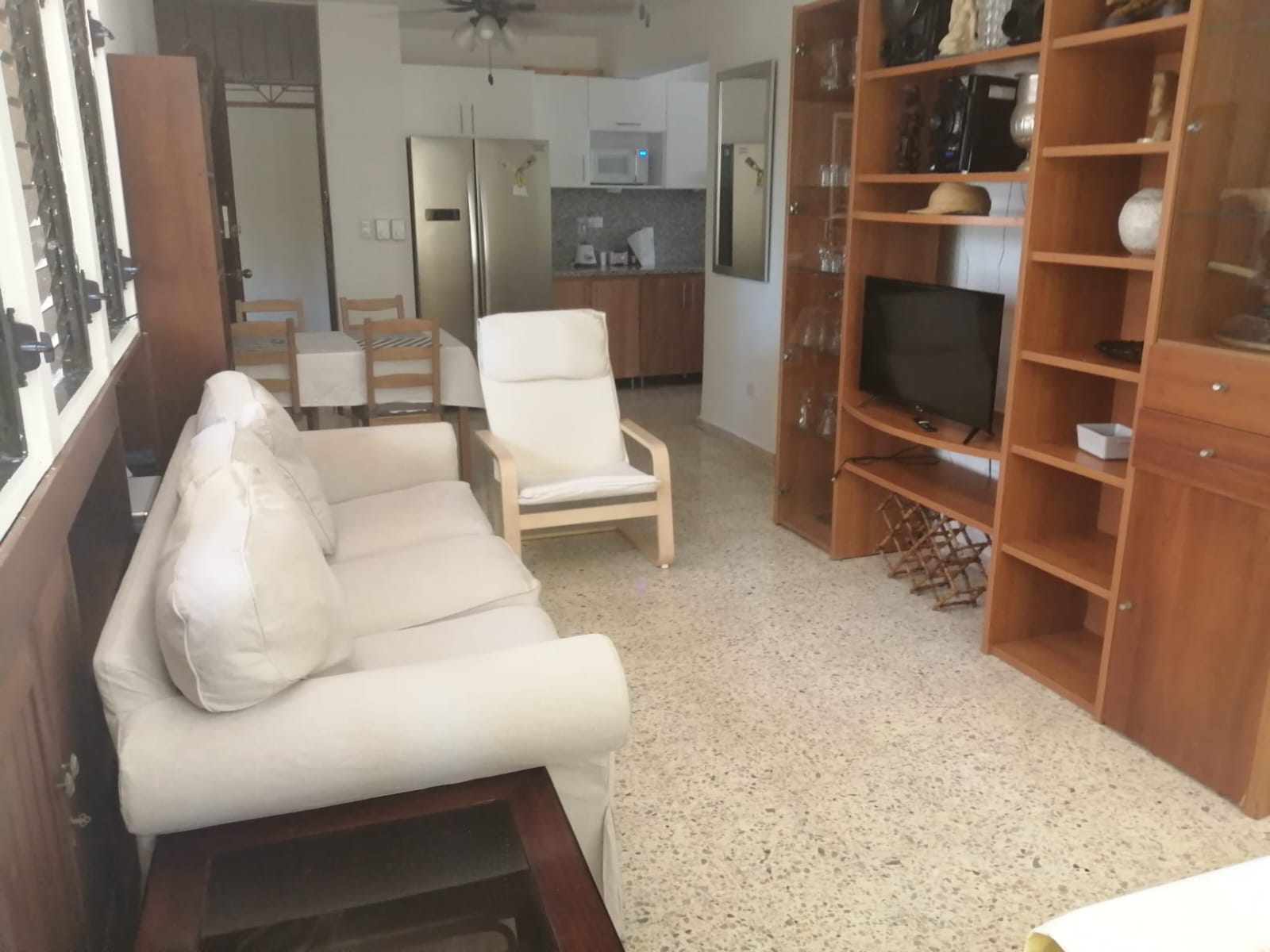 Alquiler de apartamento amueblado 3 er piso  sin ascensor sector  Mira Foto 7308495-3.jpg