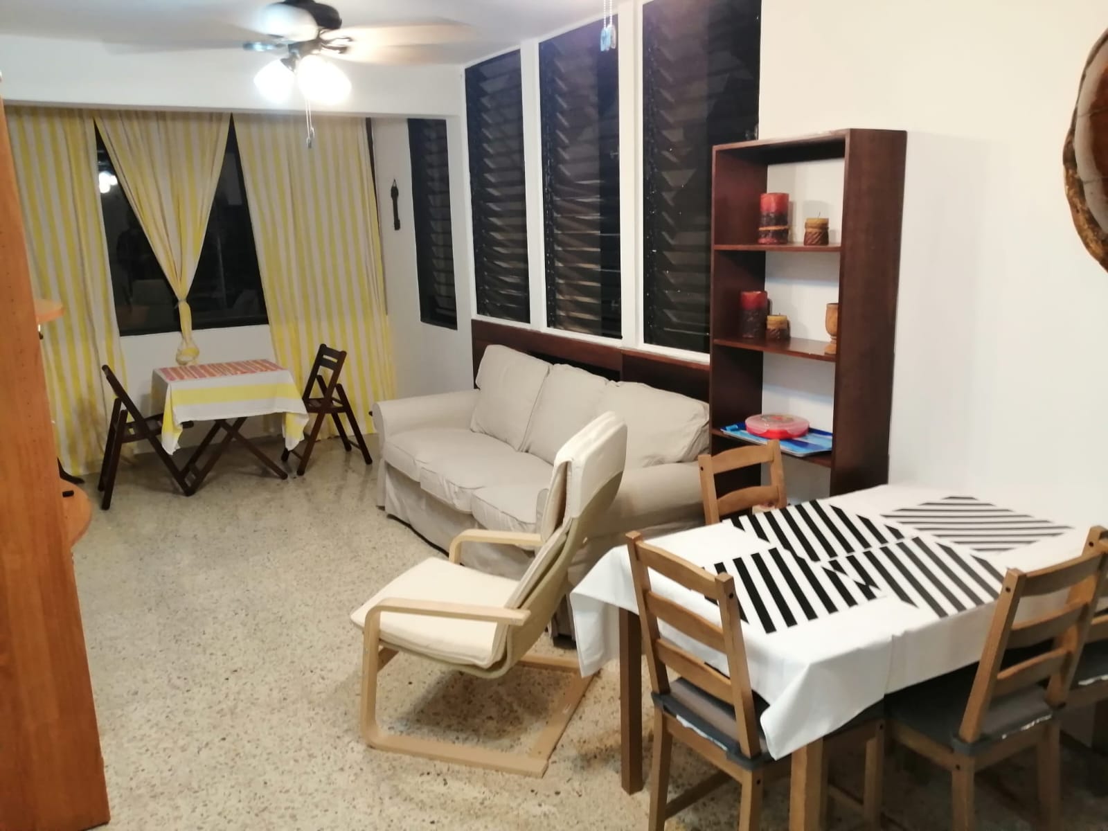 Alquiler de apartamento amueblado 3 er piso  sin ascensor sector  Mira Foto 7308495-4.jpg