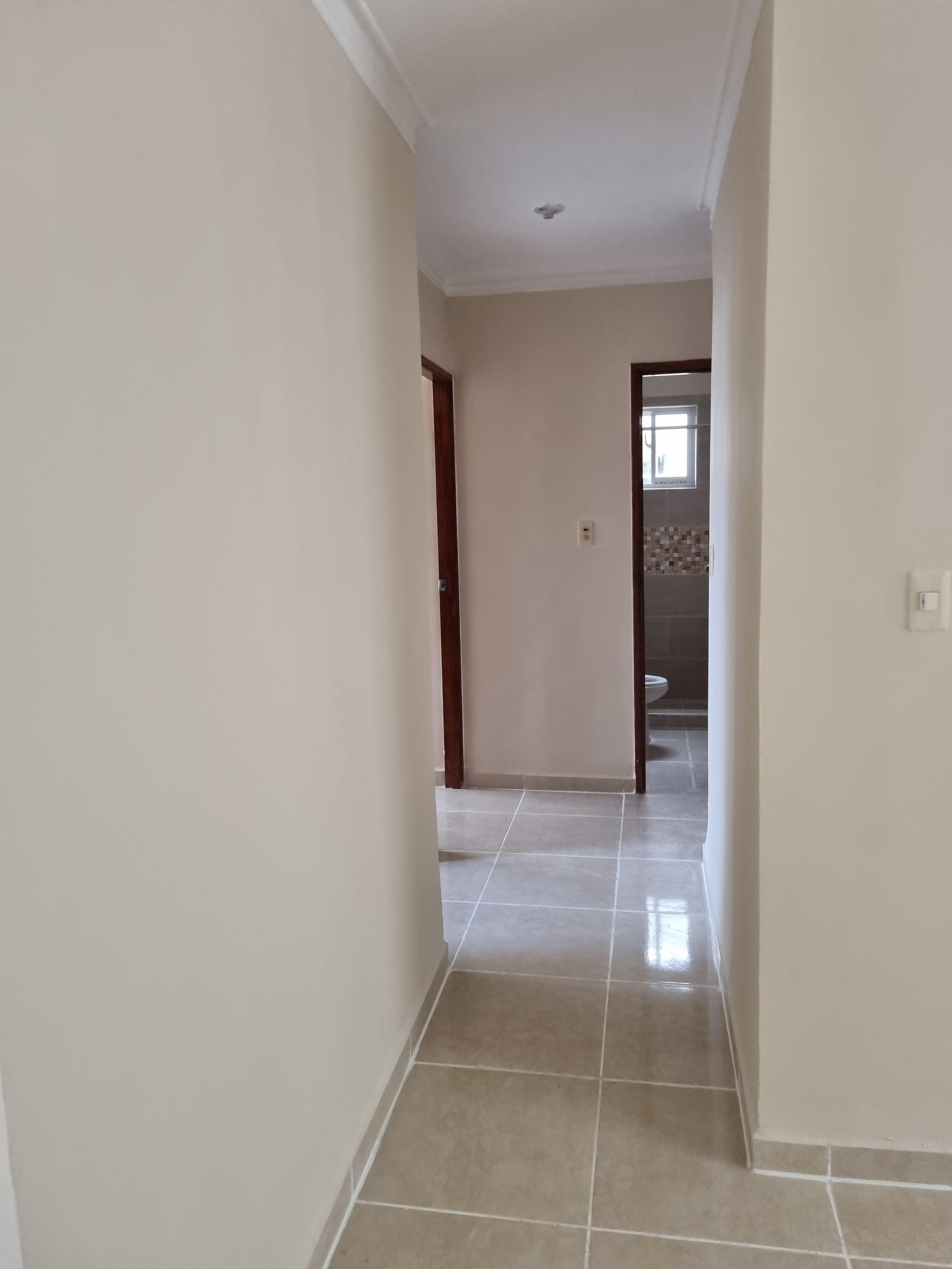 Ciudad Juan Bosch - Sembrador Alquilo 4to piso 3 habitaciones 2 parque Foto 7308546-2.jpg