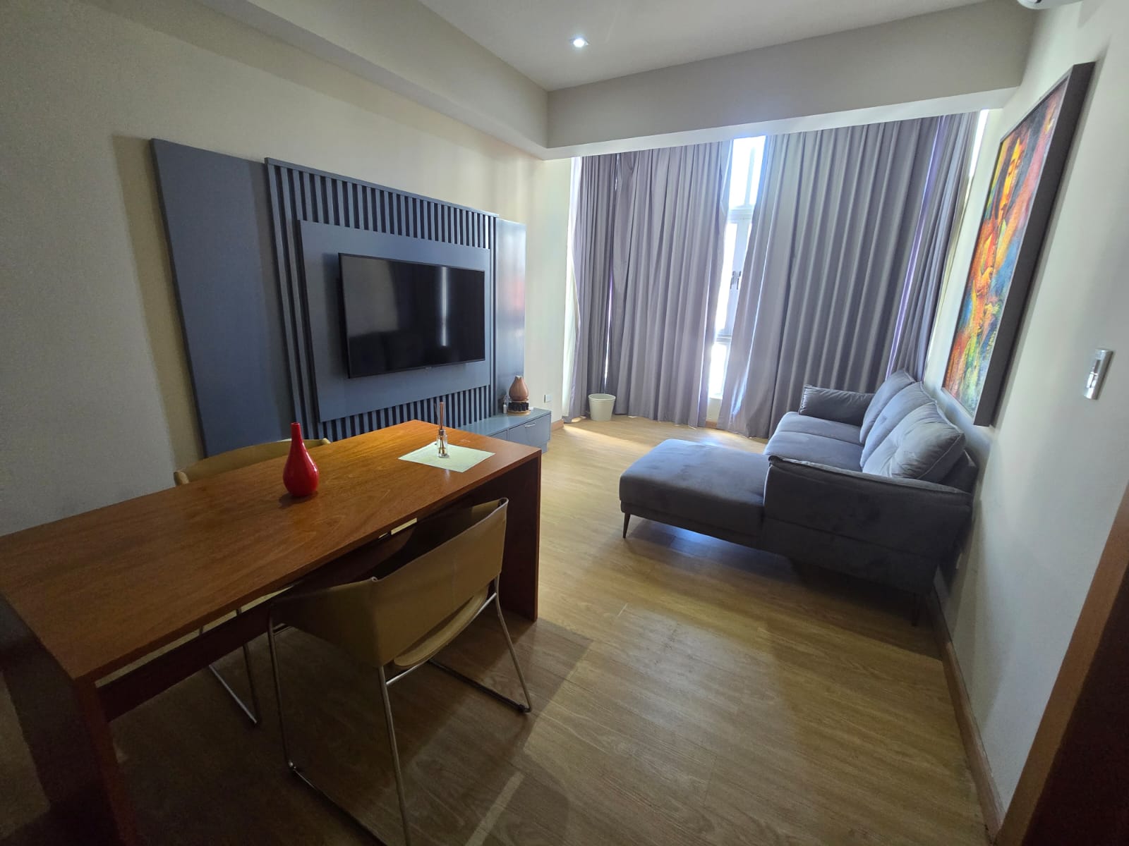 Apartamento Amueblado en Ensanche Paraíso Foto 7308644-7.jpg