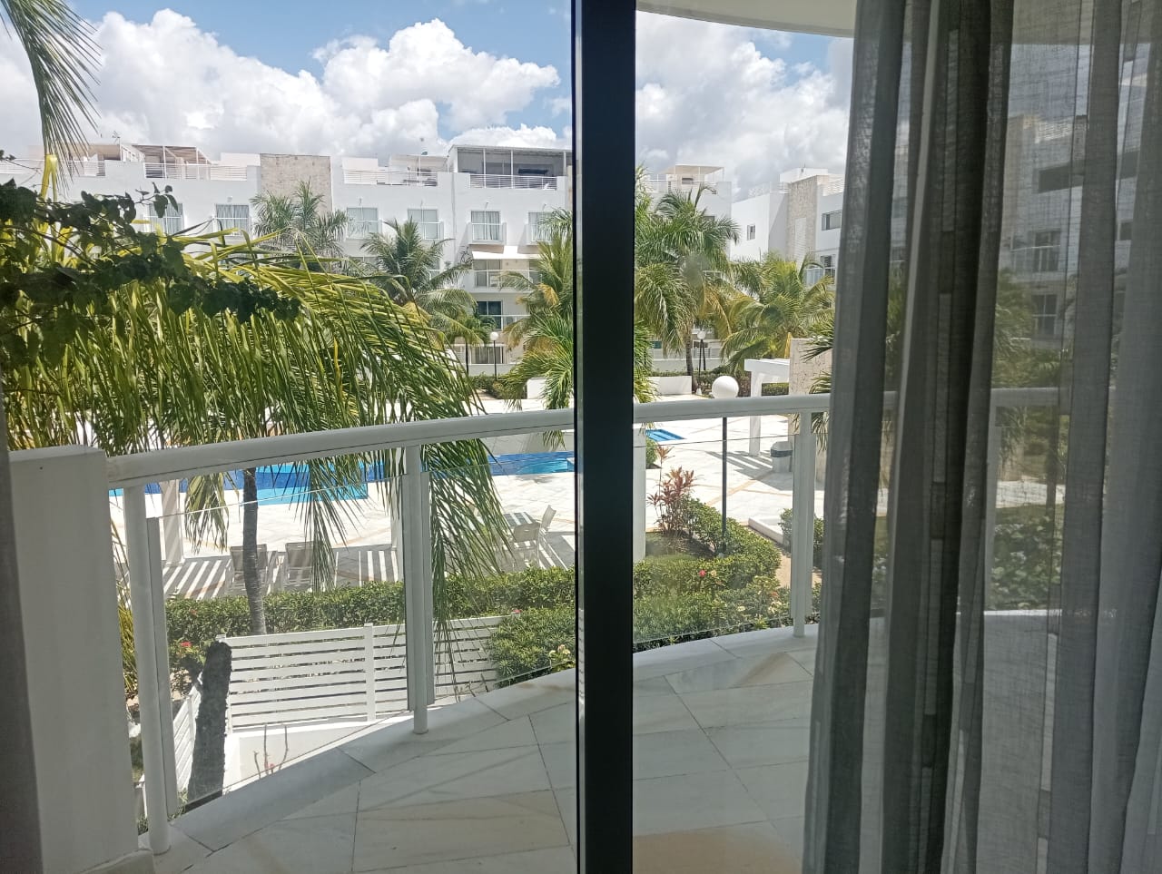 Vendo acogedor apartamento en residencial Las Olas en Playa Nueva Roma Foto 7308772-1.jpg