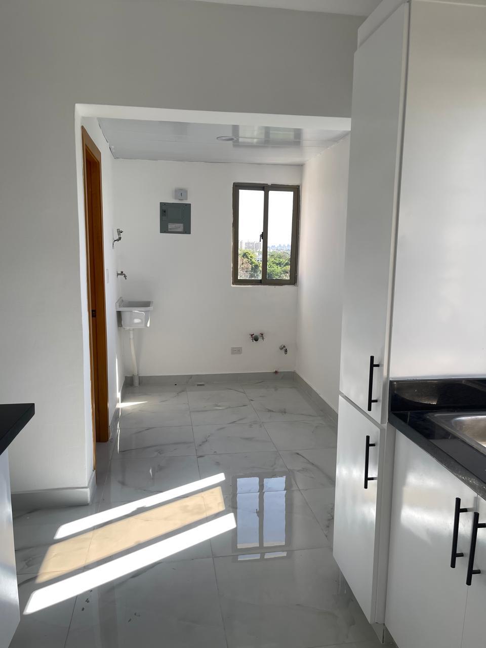 Apartamento en Venta en la Jacobo Majluta Foto 7308774-14.jpg