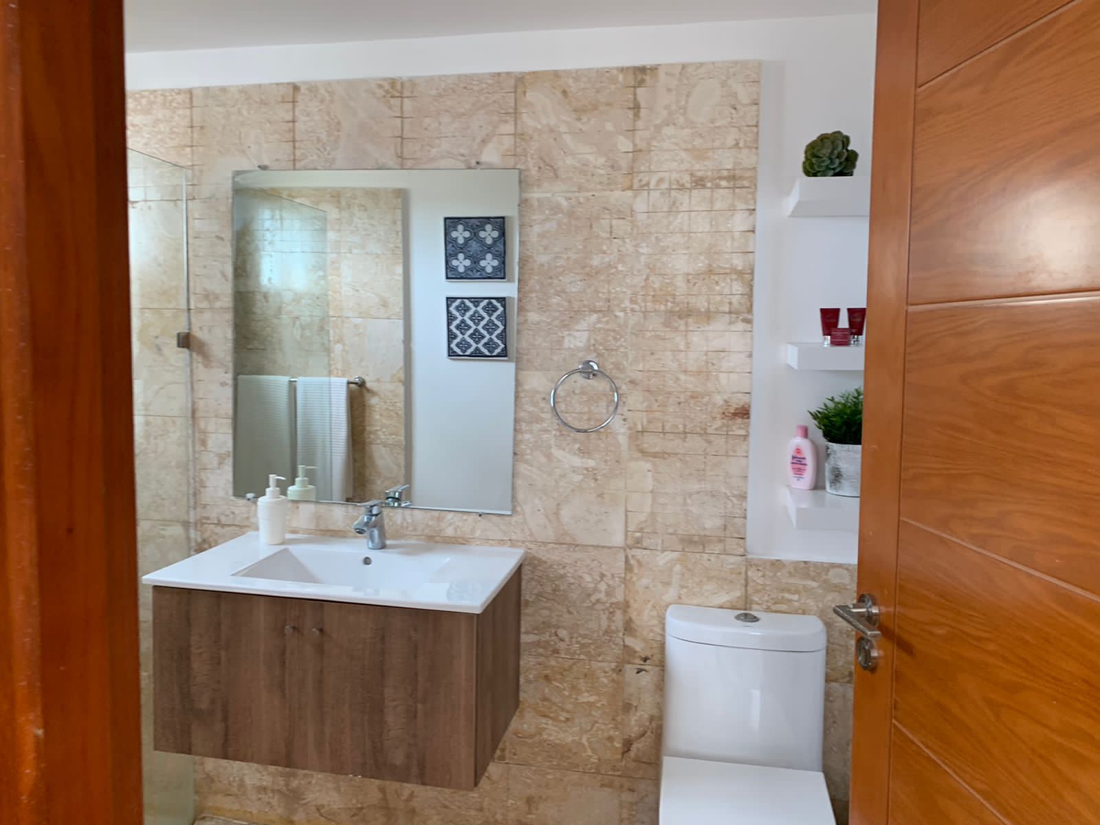Vendo Hermoso apartamento en primera línea de playa en Playa Nueva Rom Foto 7308804-2.jpg