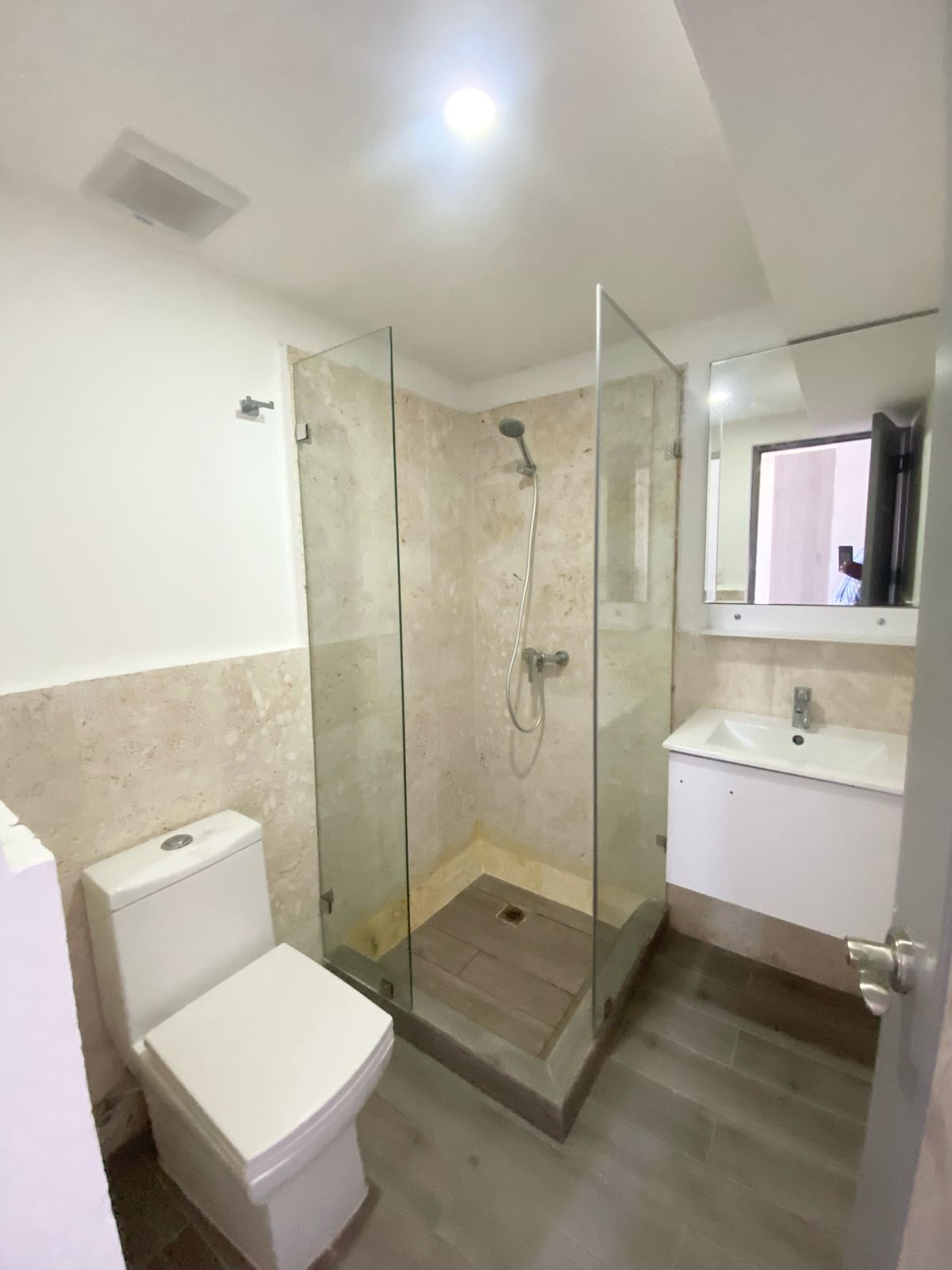 Vendo hermoso apartamento en JUAN DOLIO  Foto 7308844-3.jpg