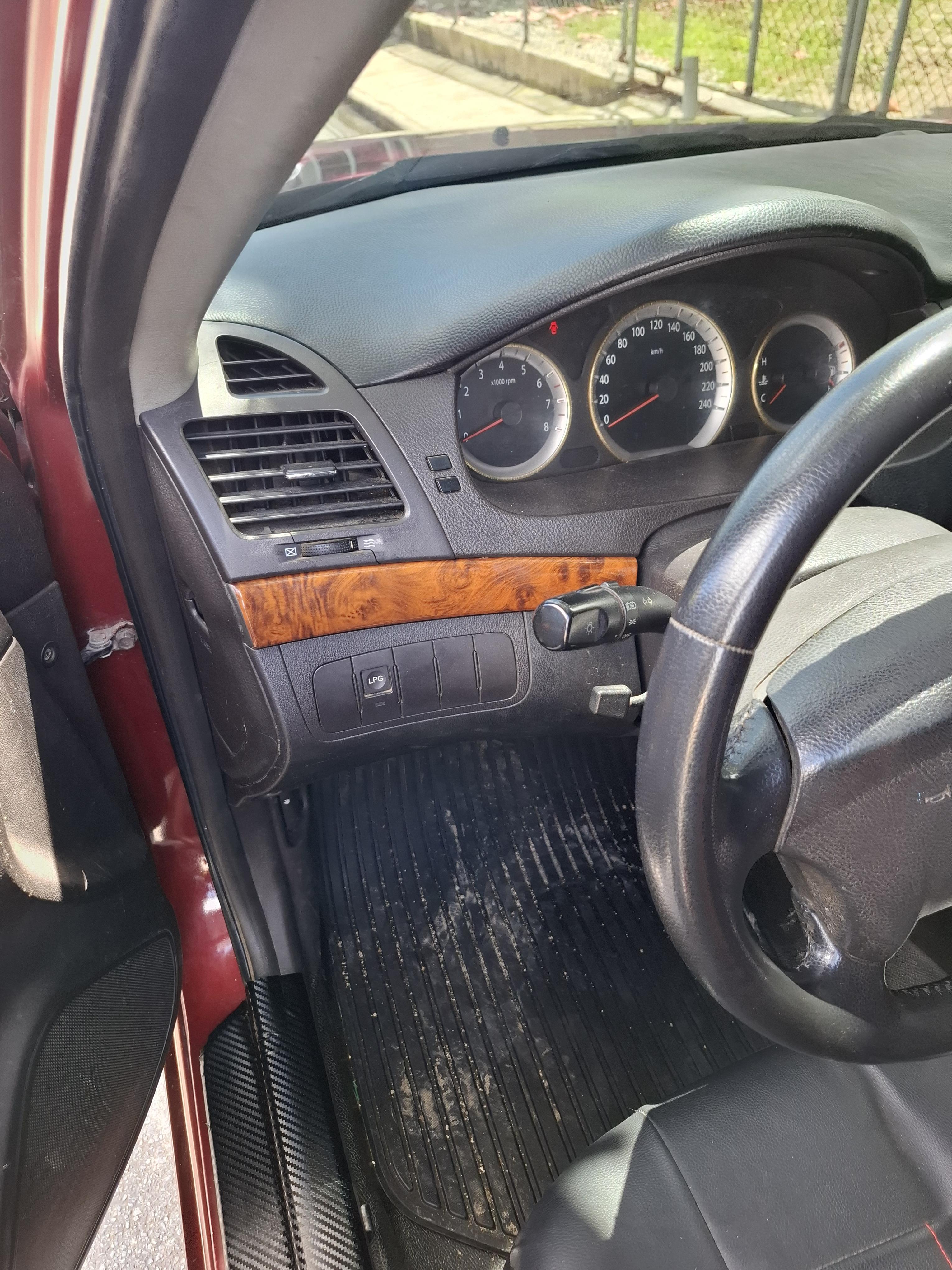 VENDO HYUNDAI SONATA N20 2008 en María Trinidad Sánchez Foto 7308936-8.jpg