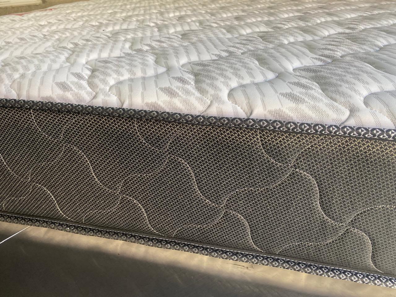 ????️ Colchones firmes y Pillow Top disponibles ???? Buscas comodidad  Foto 7308947-3.jpg