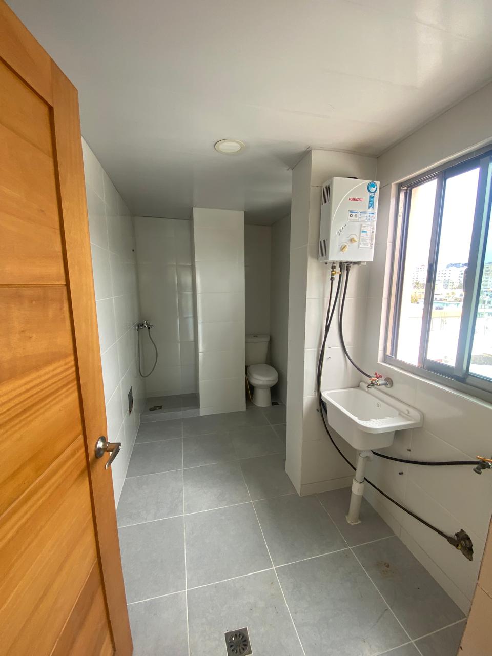 Apartamento en Renta en Bella Vista Santo Domingo Foto 7309088-3.jpg