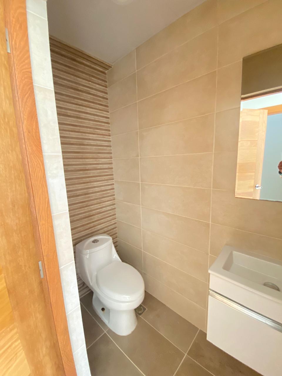 Apartamento en Renta en Bella Vista Santo Domingo Foto 7309088-8.jpg