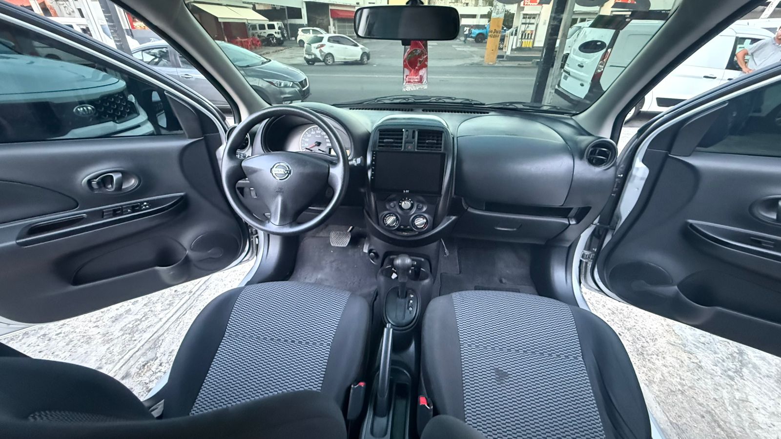 NISSAN MARCH 2019 Foto 7309141-8.jpg