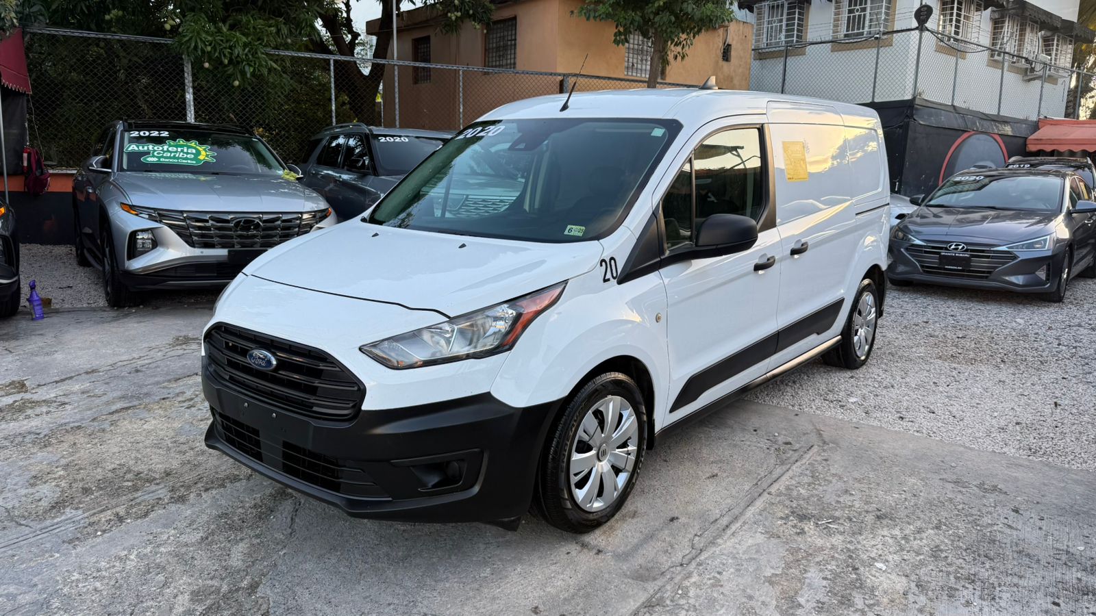 FORD TRANSIT CONNECT XL  2020 Foto 7309142-3.jpg