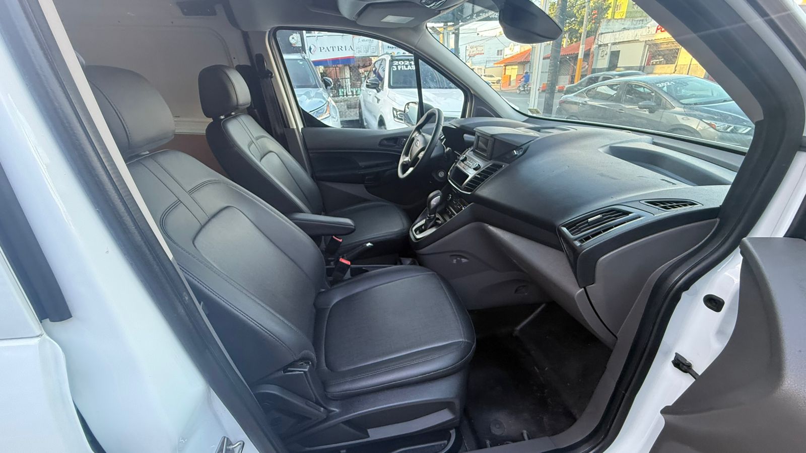 FORD TRANSIT CONNECT XL  2020 Foto 7309148-10.jpg