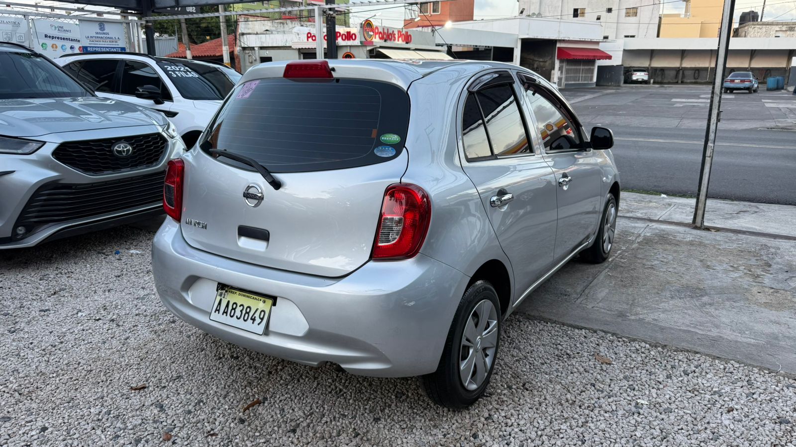 NISSAN MARCH 2019 Foto 7309149-4.jpg
