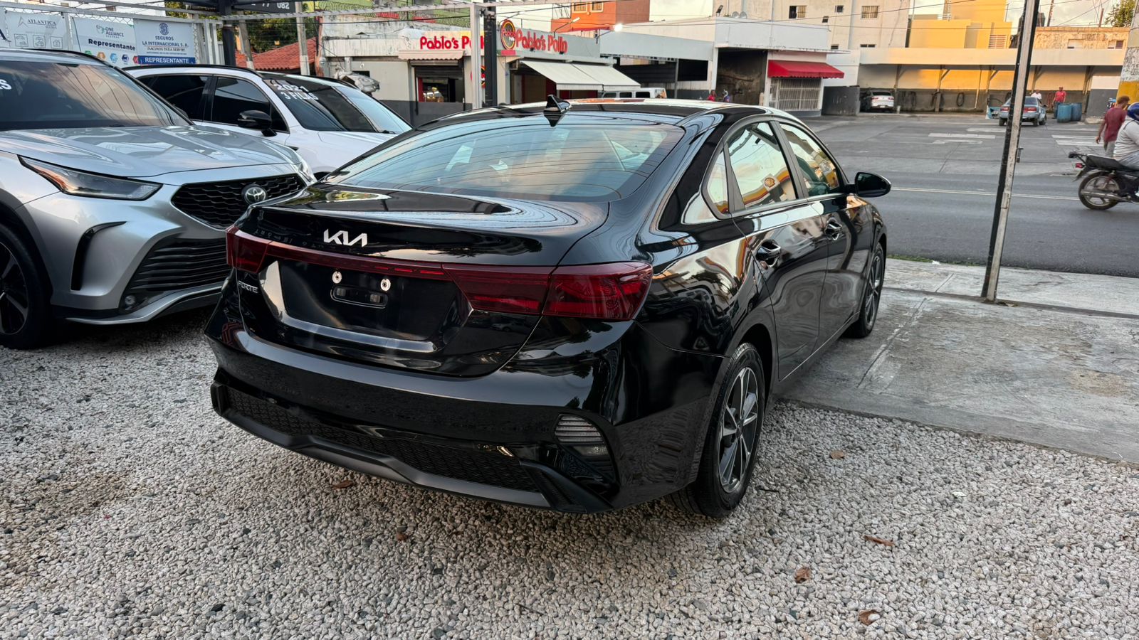 KIA FORTE LXS 2022 Foto 7309151-4.jpg